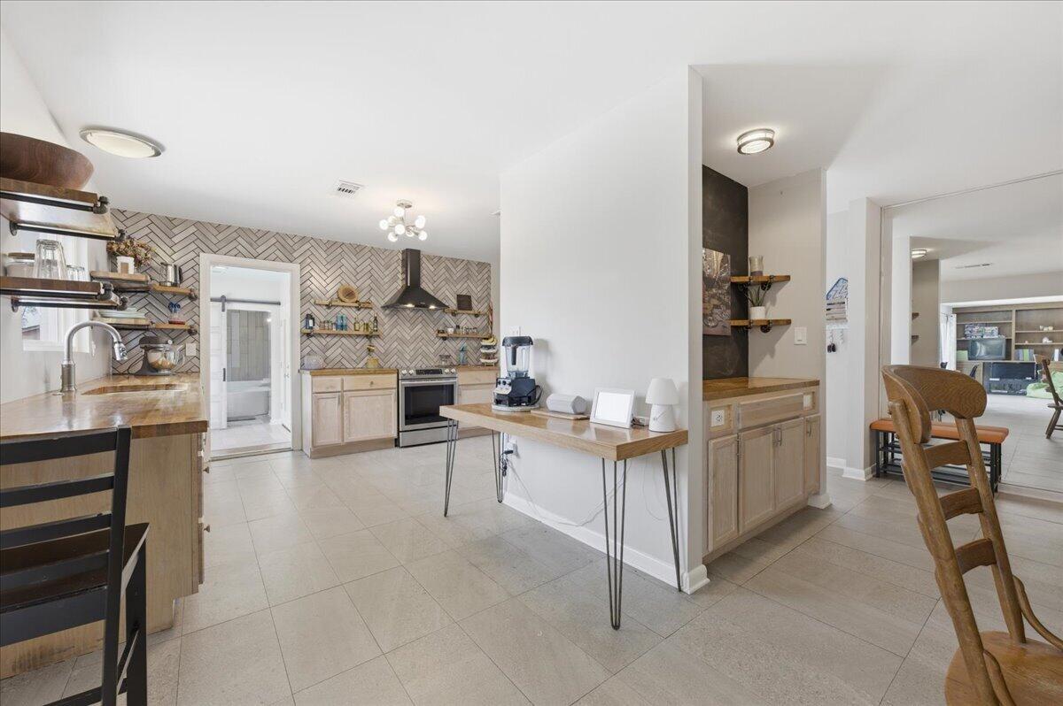 BAYOU WOODS 2ND ADDN - Residential