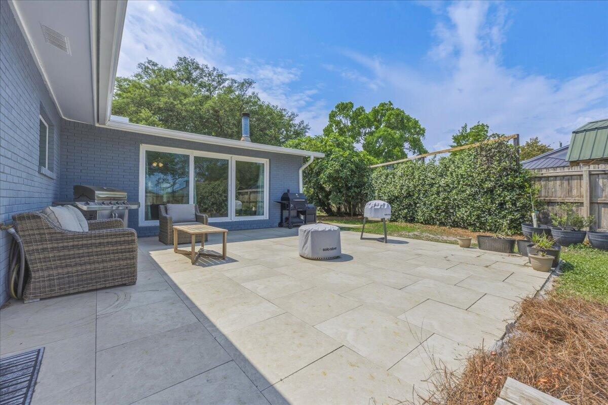 BAYOU WOODS 2ND ADDN - Residential