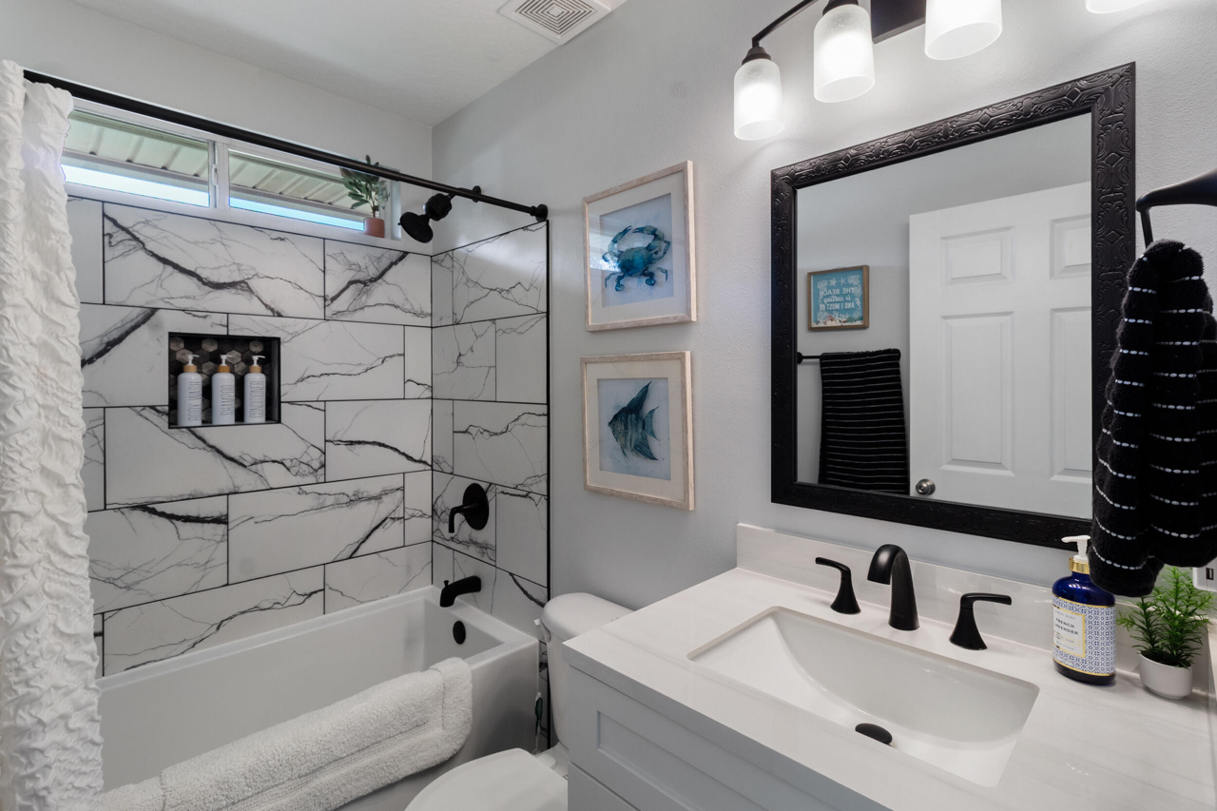 HOLLEY BY THE SEA - Residential