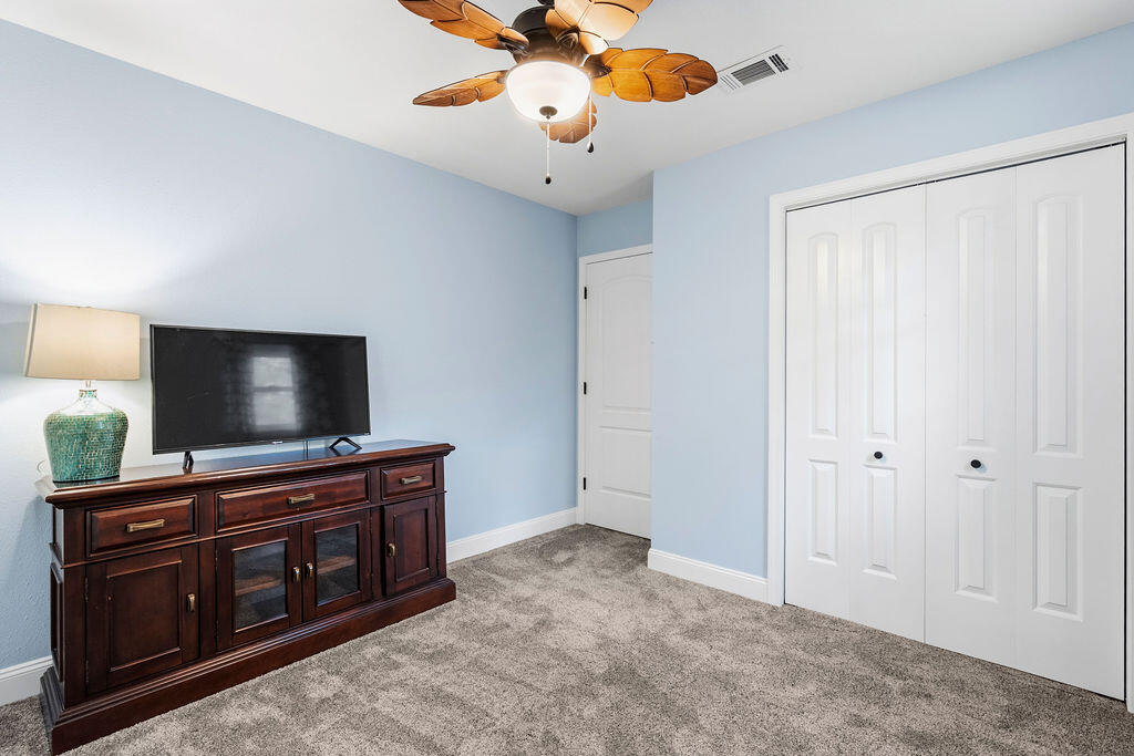 DEER RUN ACRES UNREC - Residential