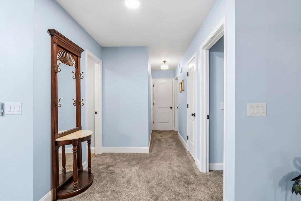 DEER RUN ACRES UNREC - Residential