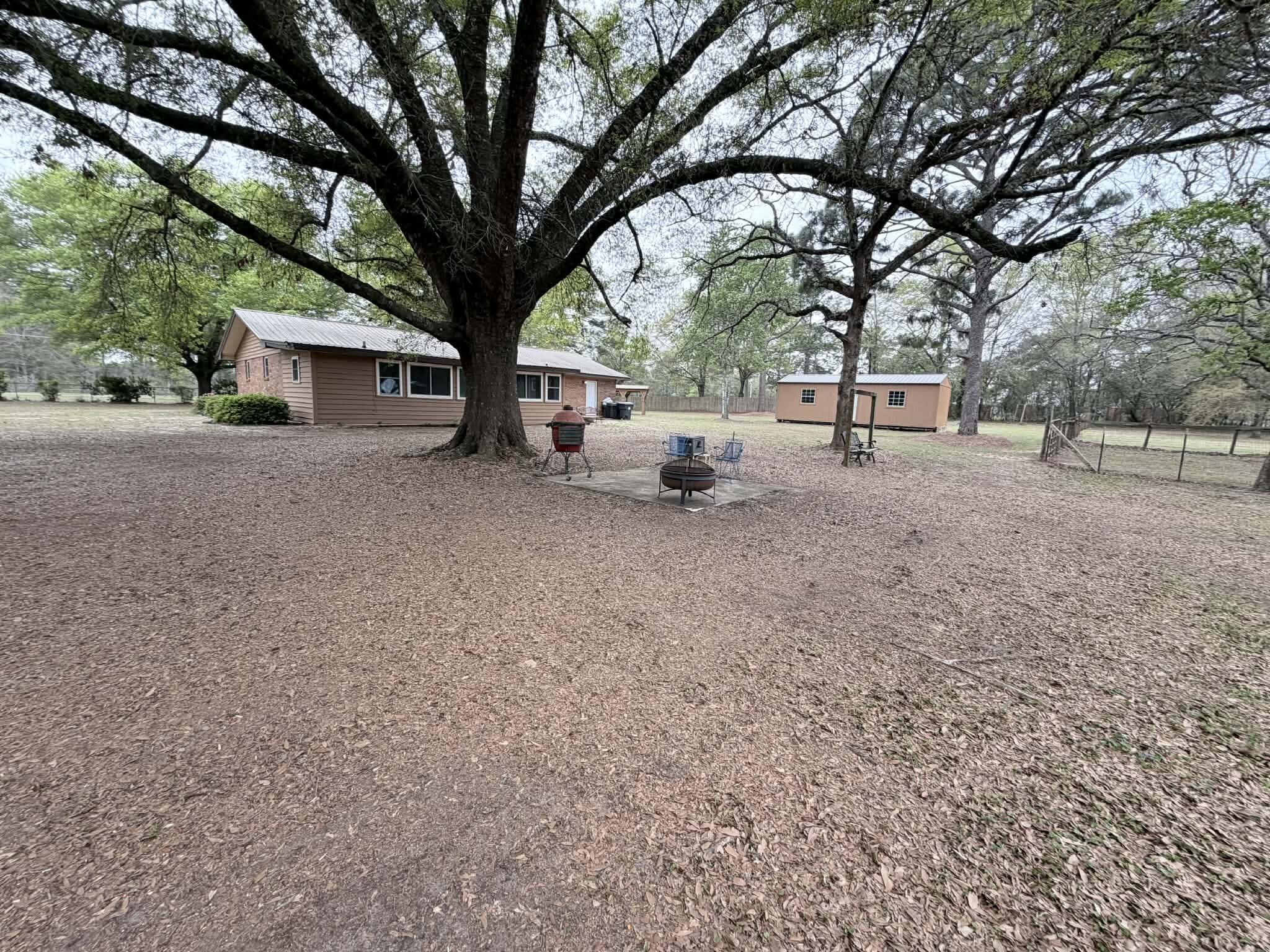 DEER RUN ACRES UNREC - Residential