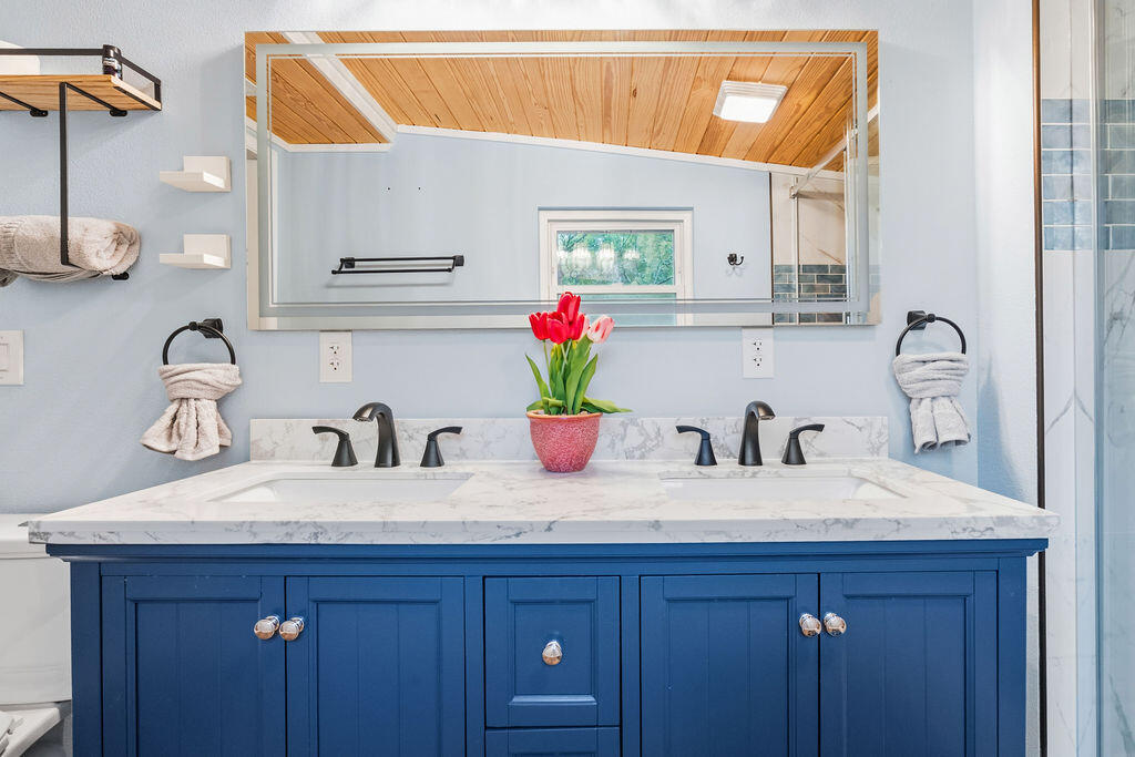 DEER RUN ACRES UNREC - Residential