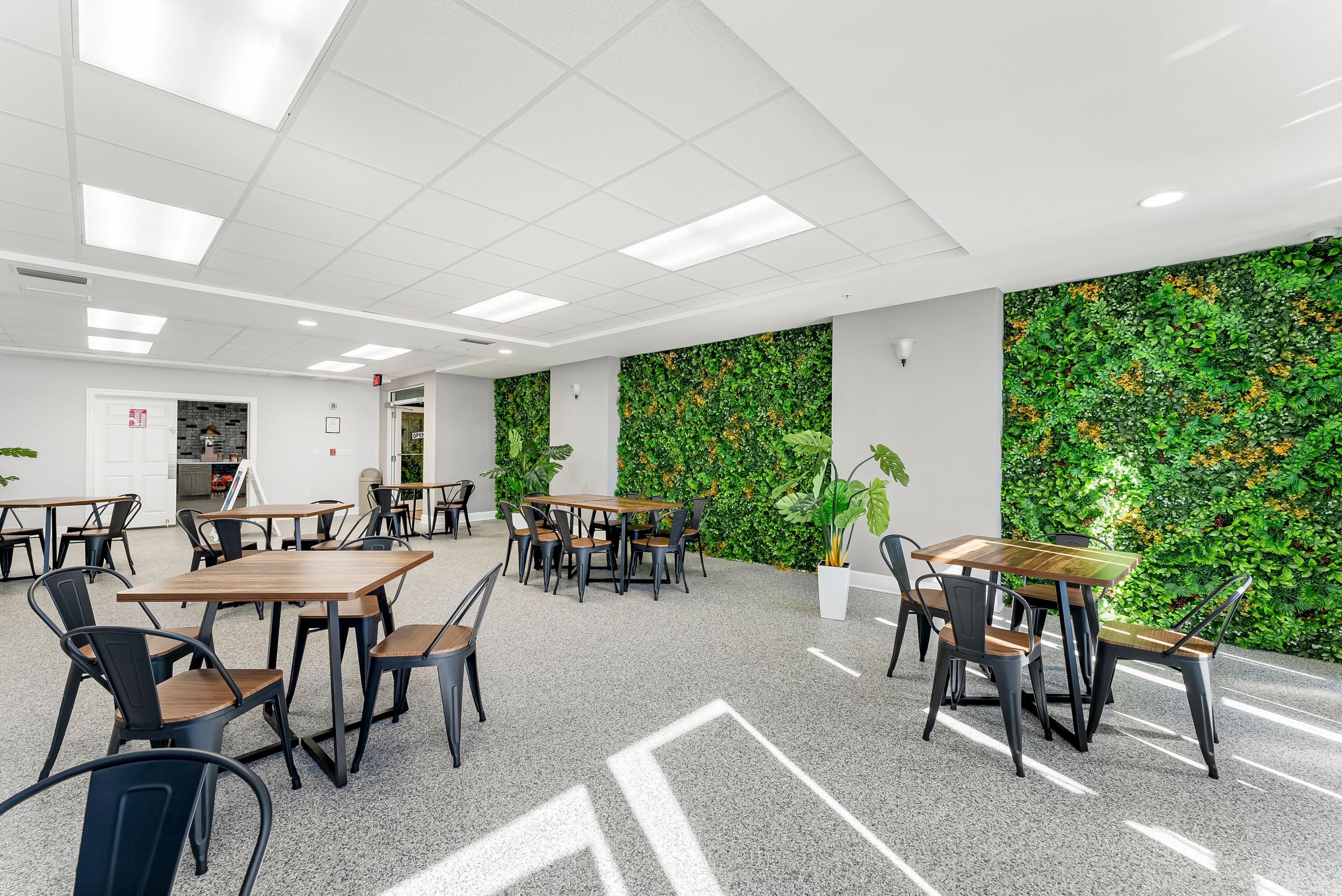 SUNRISE BEACH - Residential