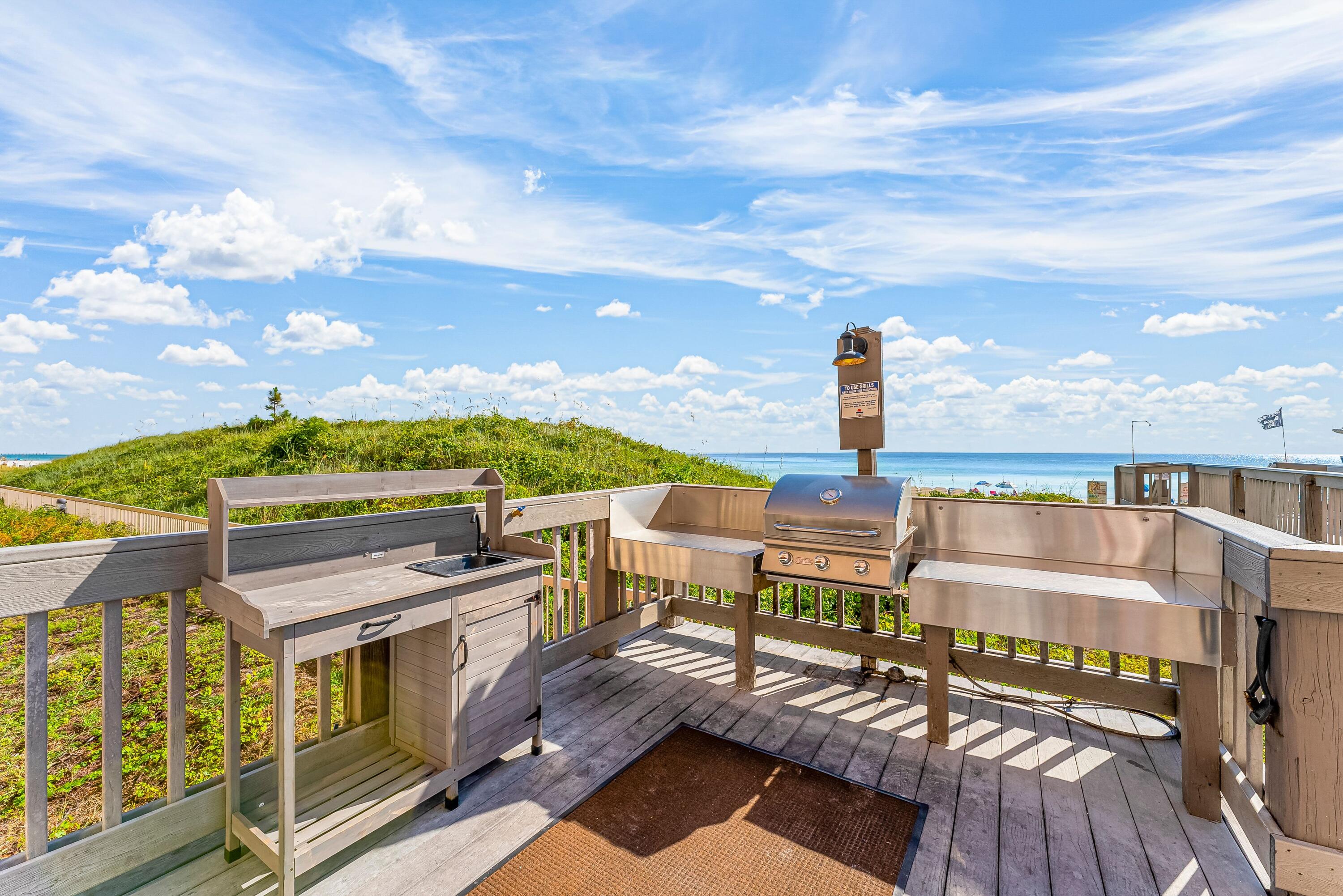 SUNRISE BEACH - Residential