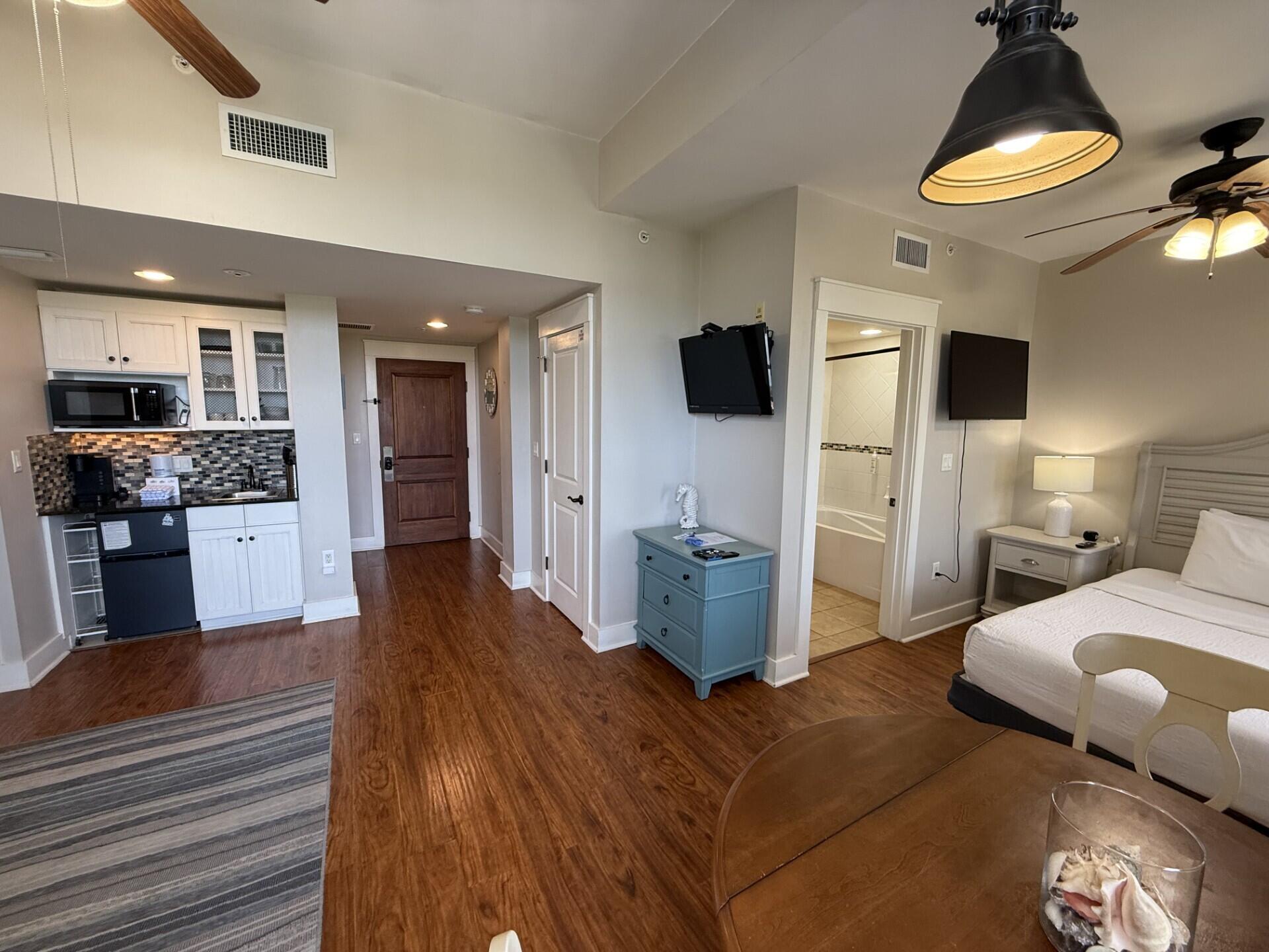 OBSERVATION POINT - Residential