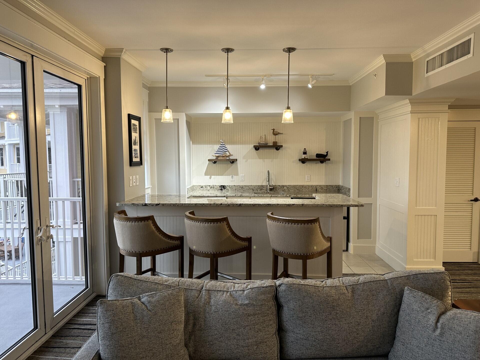 OBSERVATION POINT - Residential