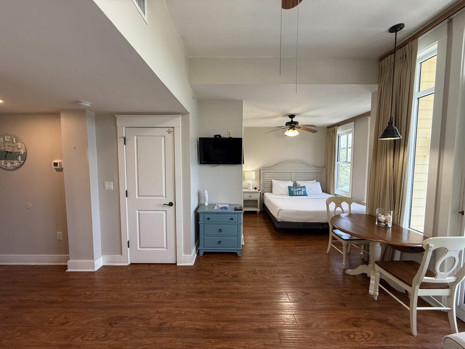 OBSERVATION POINT - Residential