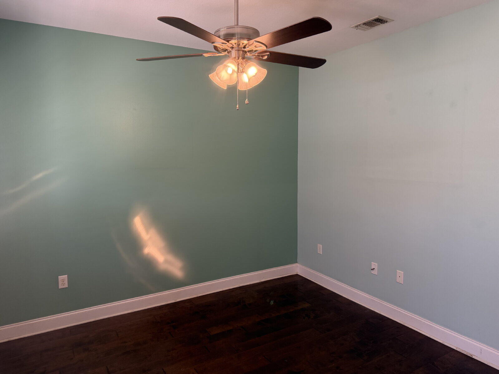 ASHTIN ESTATES - Residential Lease