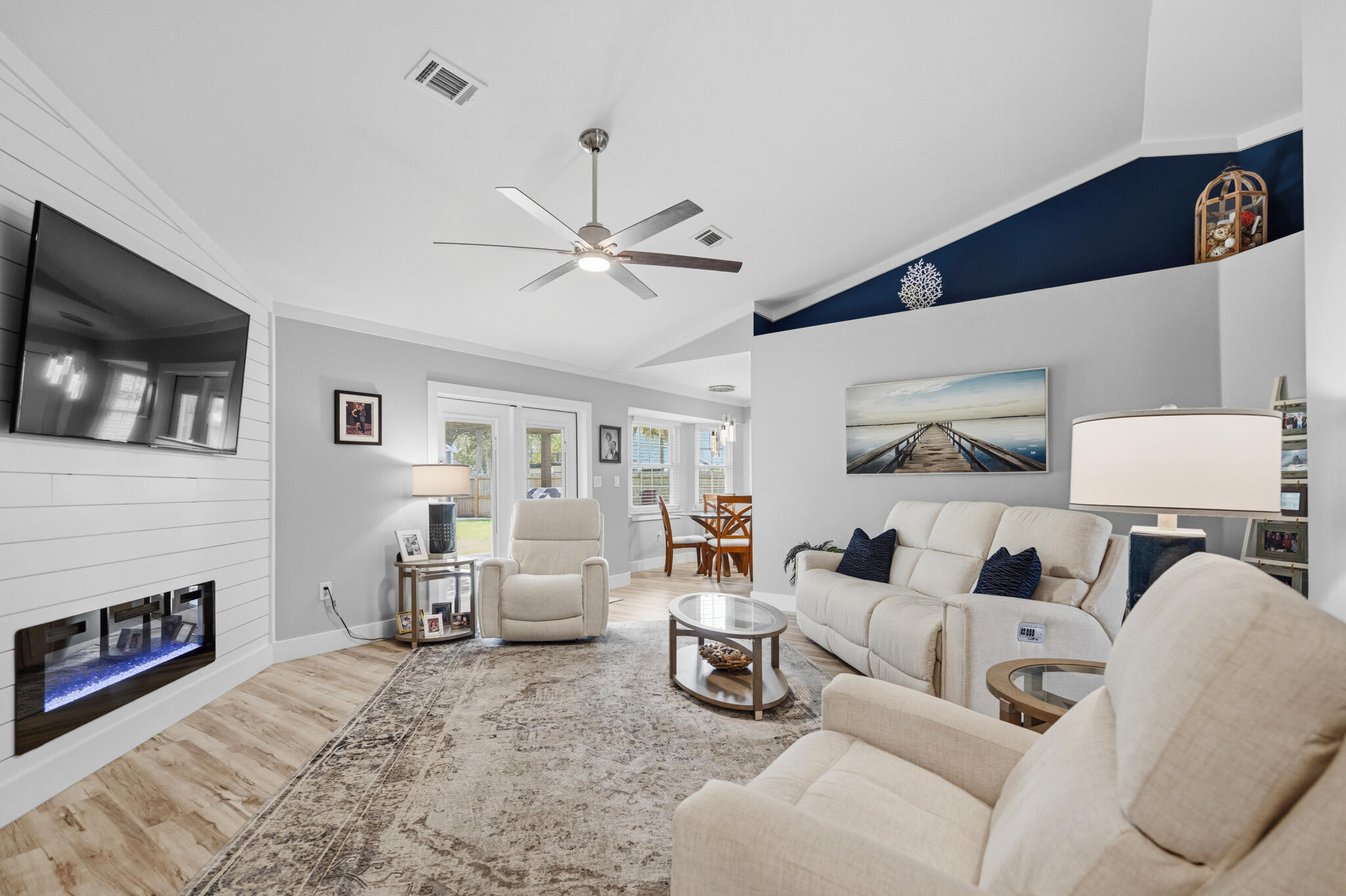 RAINTREE ESTATES #2 - Residential