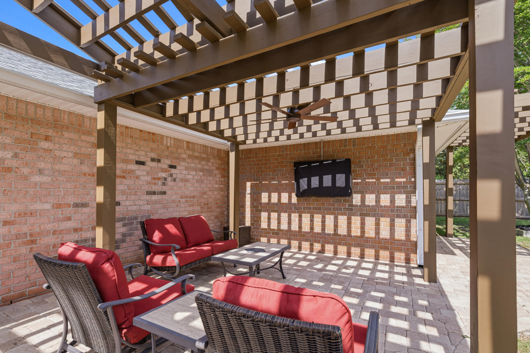 RAINTREE ESTATES #2 - Residential