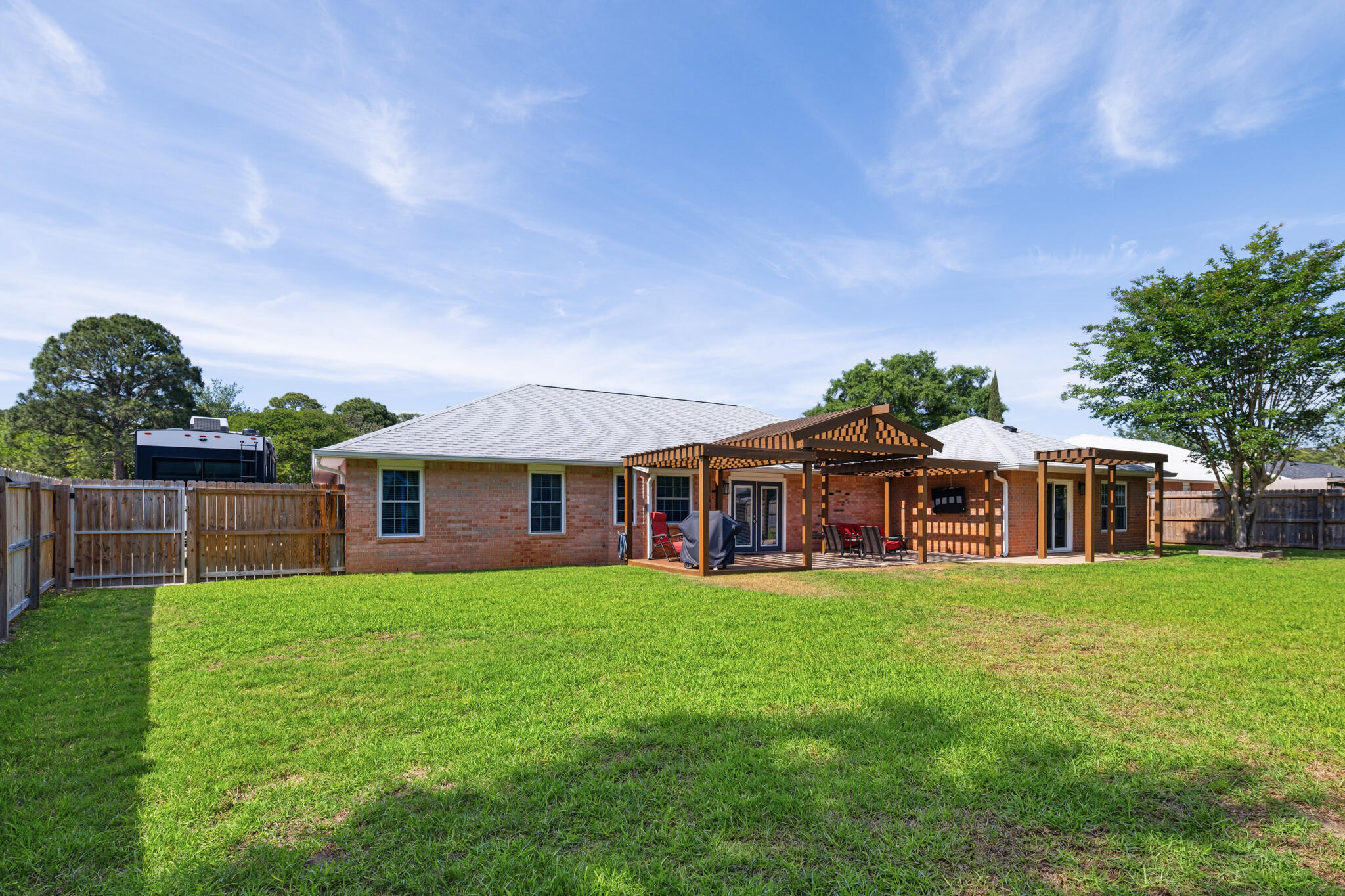 RAINTREE ESTATES #2 - Residential