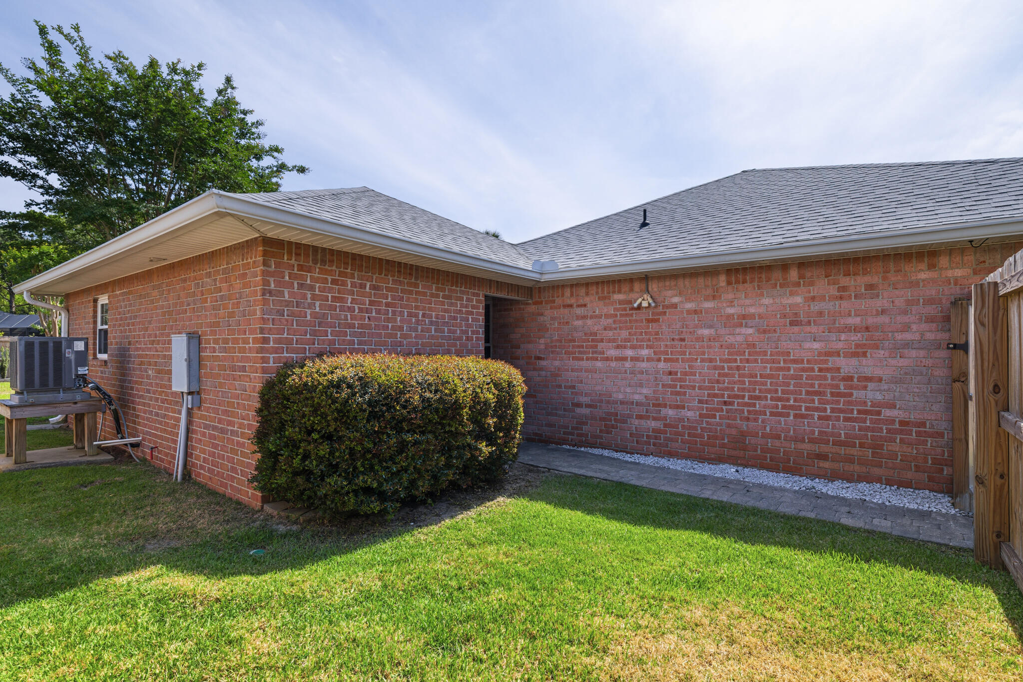 RAINTREE ESTATES #2 - Residential