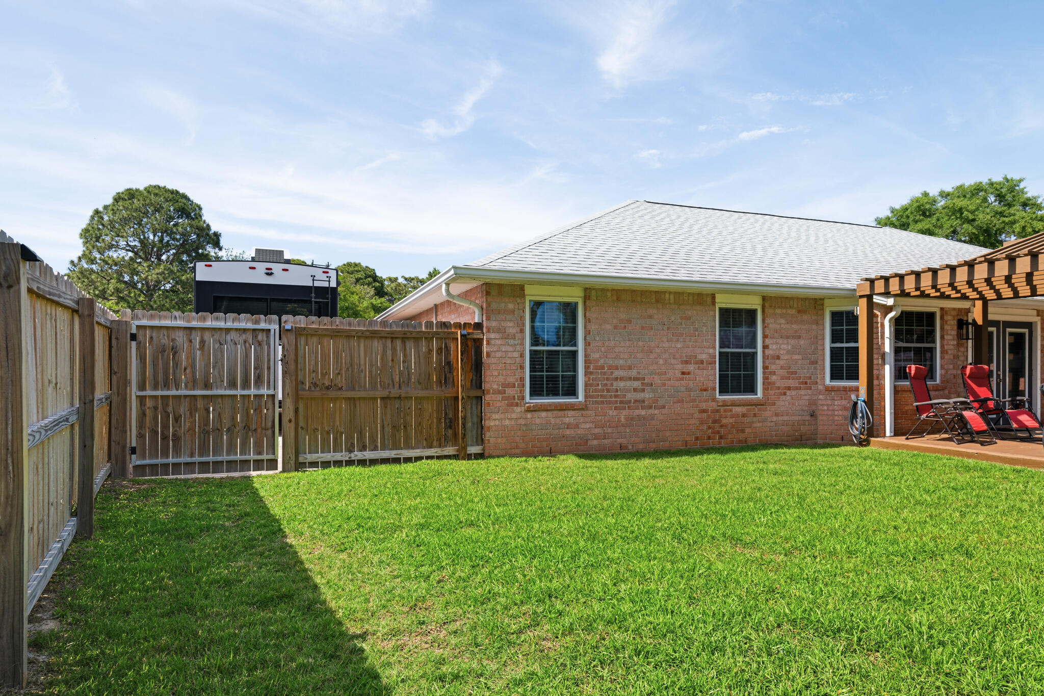 RAINTREE ESTATES #2 - Residential