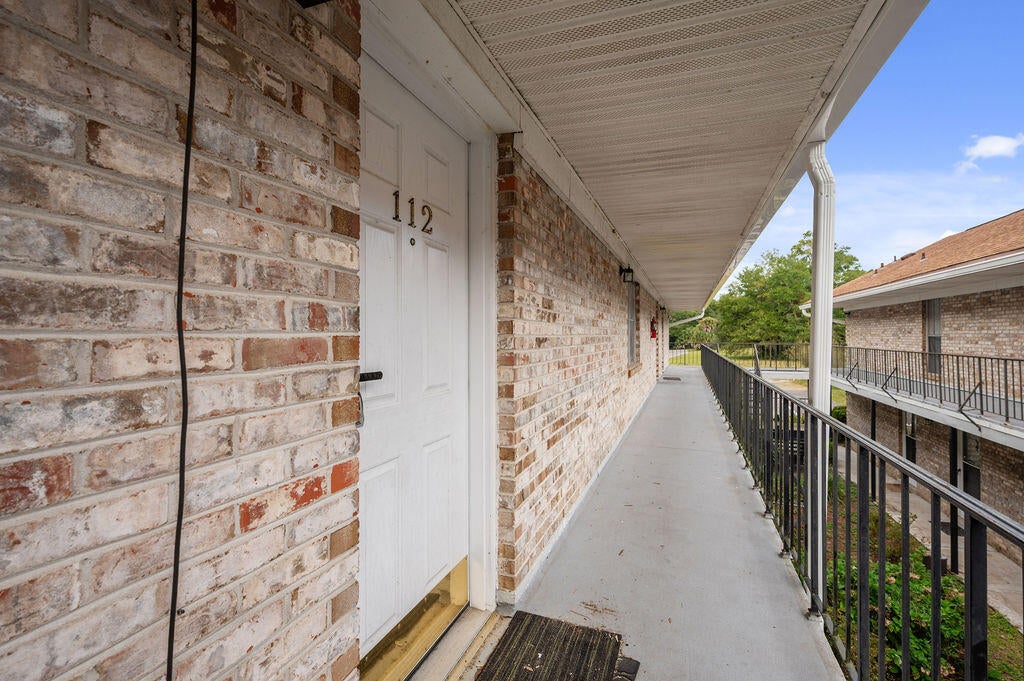 112 Country Club Drive 112