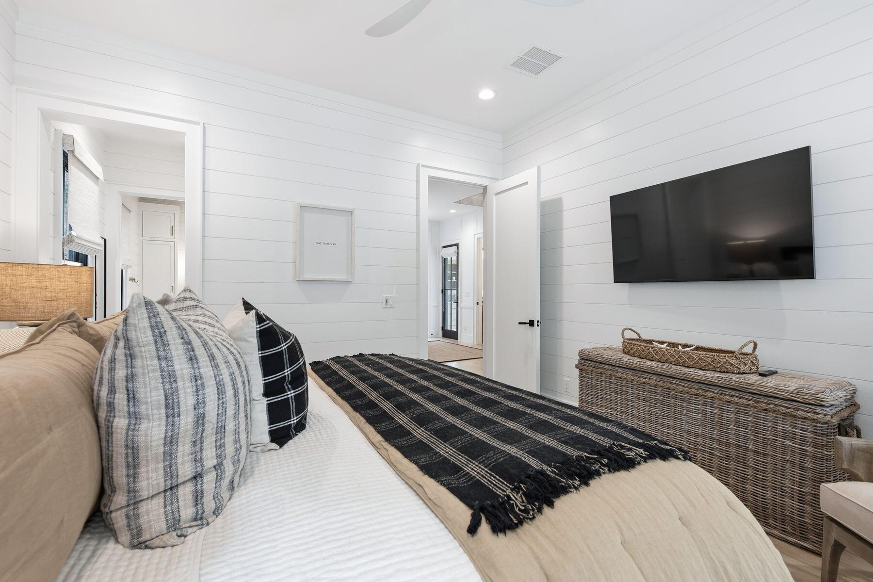 WATERCOLOR - Residential