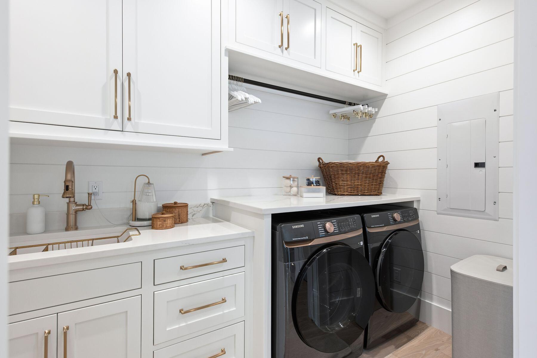 WATERCOLOR - Residential