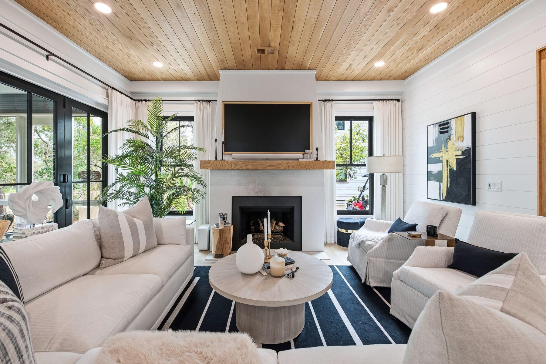 WATERCOLOR - Residential