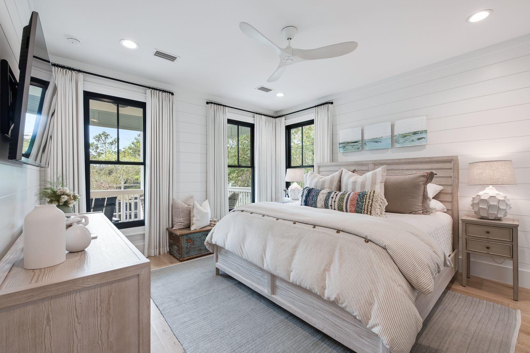 WATERCOLOR - Residential