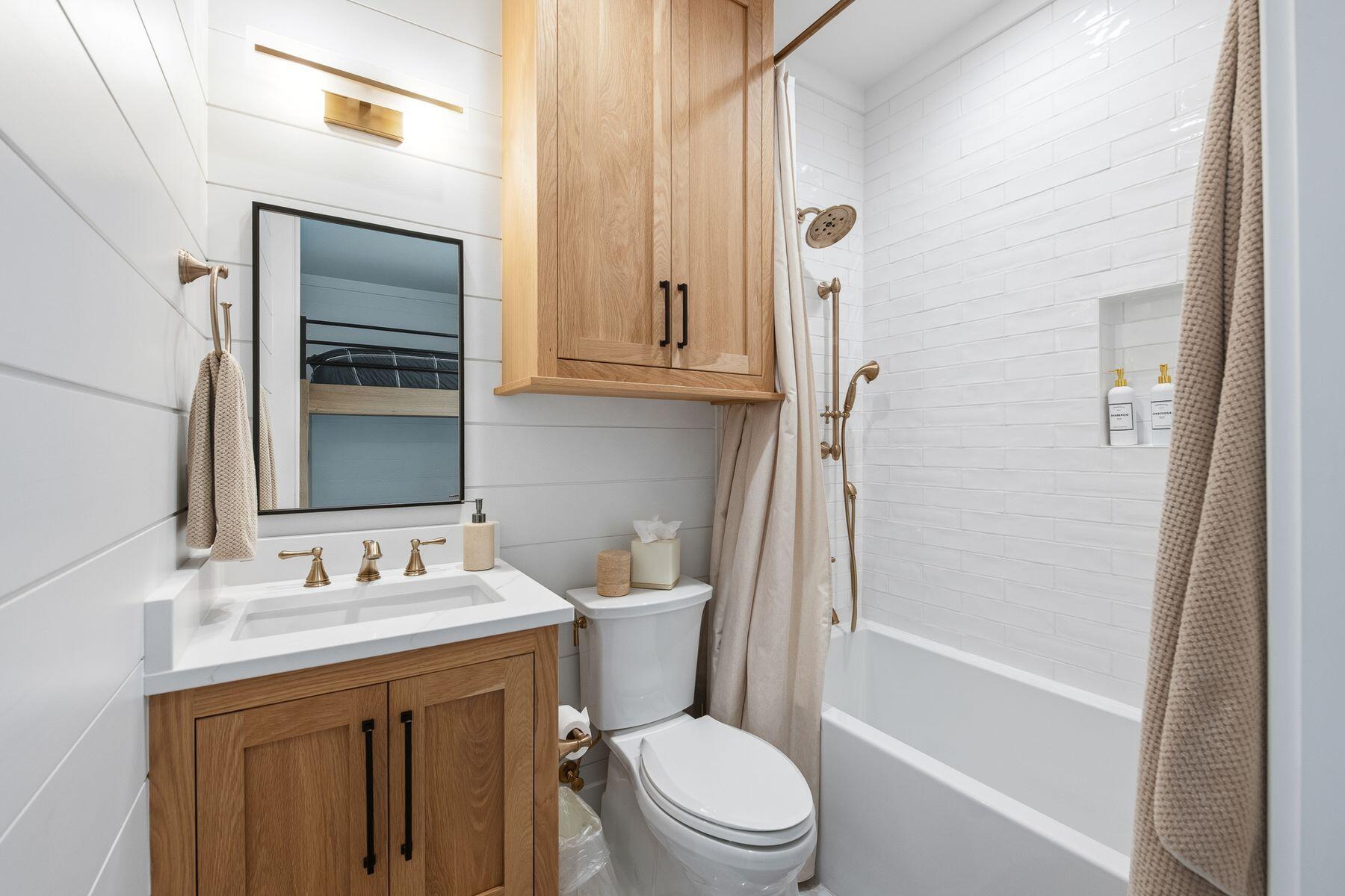 WATERCOLOR - Residential