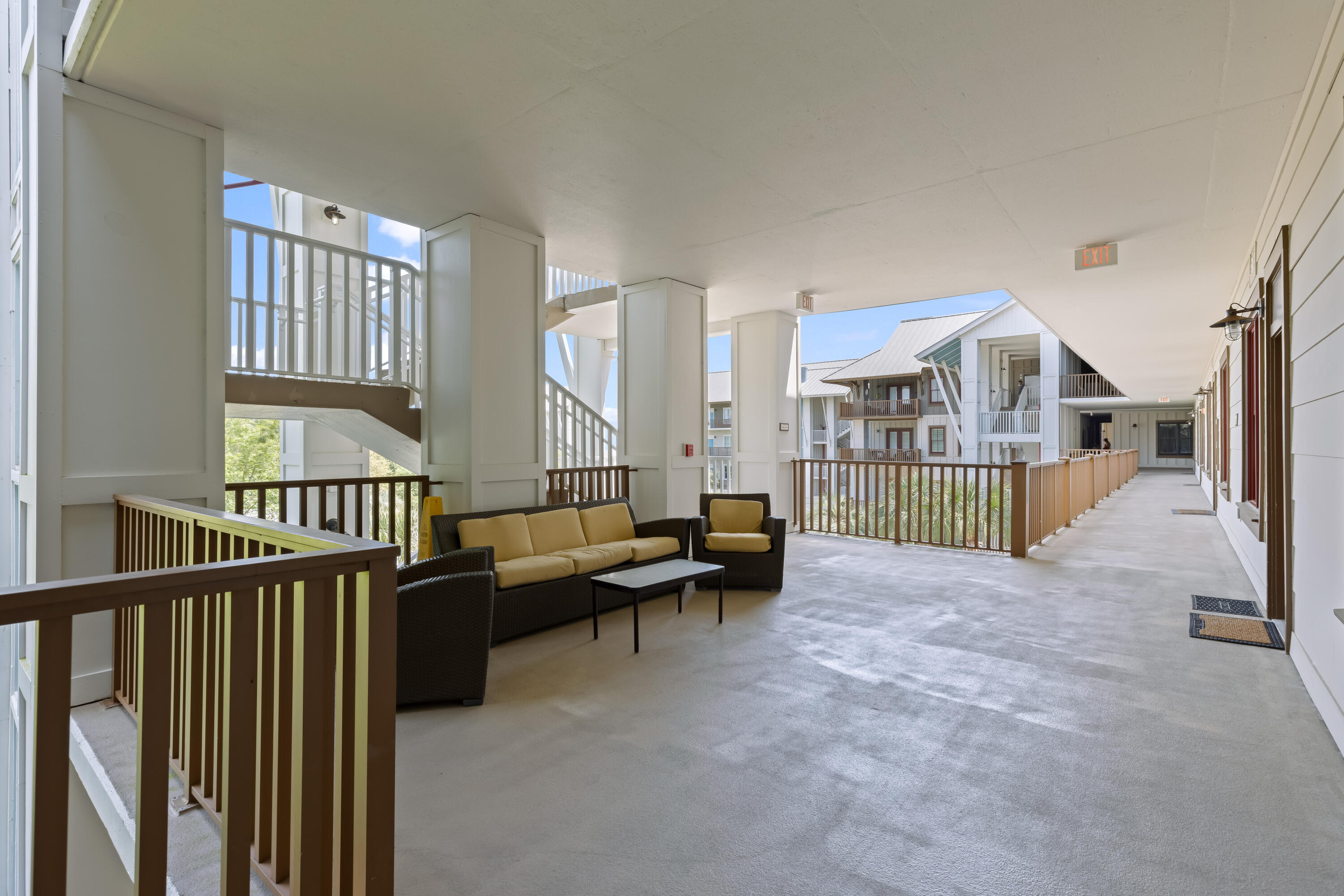 REDFISH VILLAGE - Residential