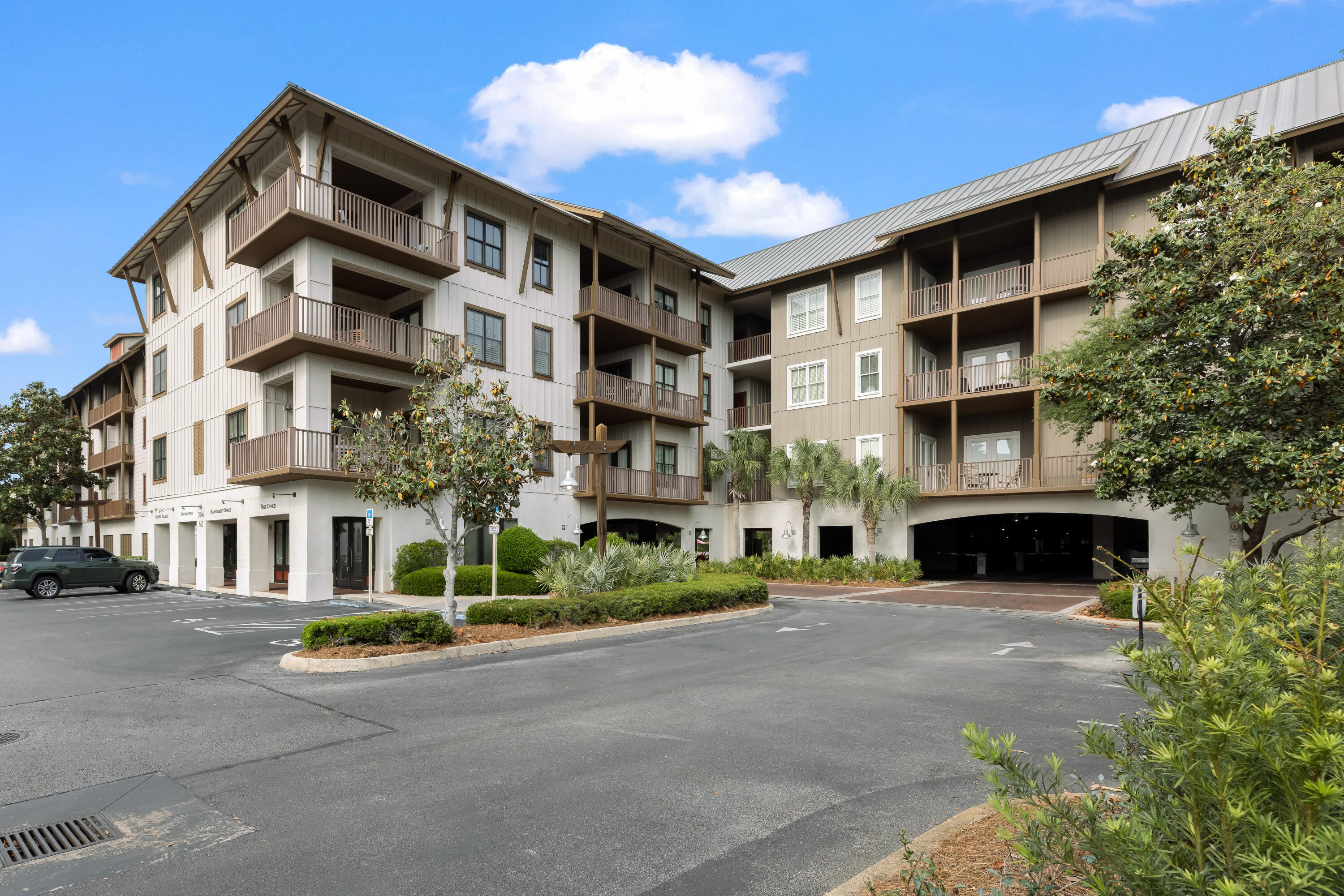 REDFISH VILLAGE - Residential