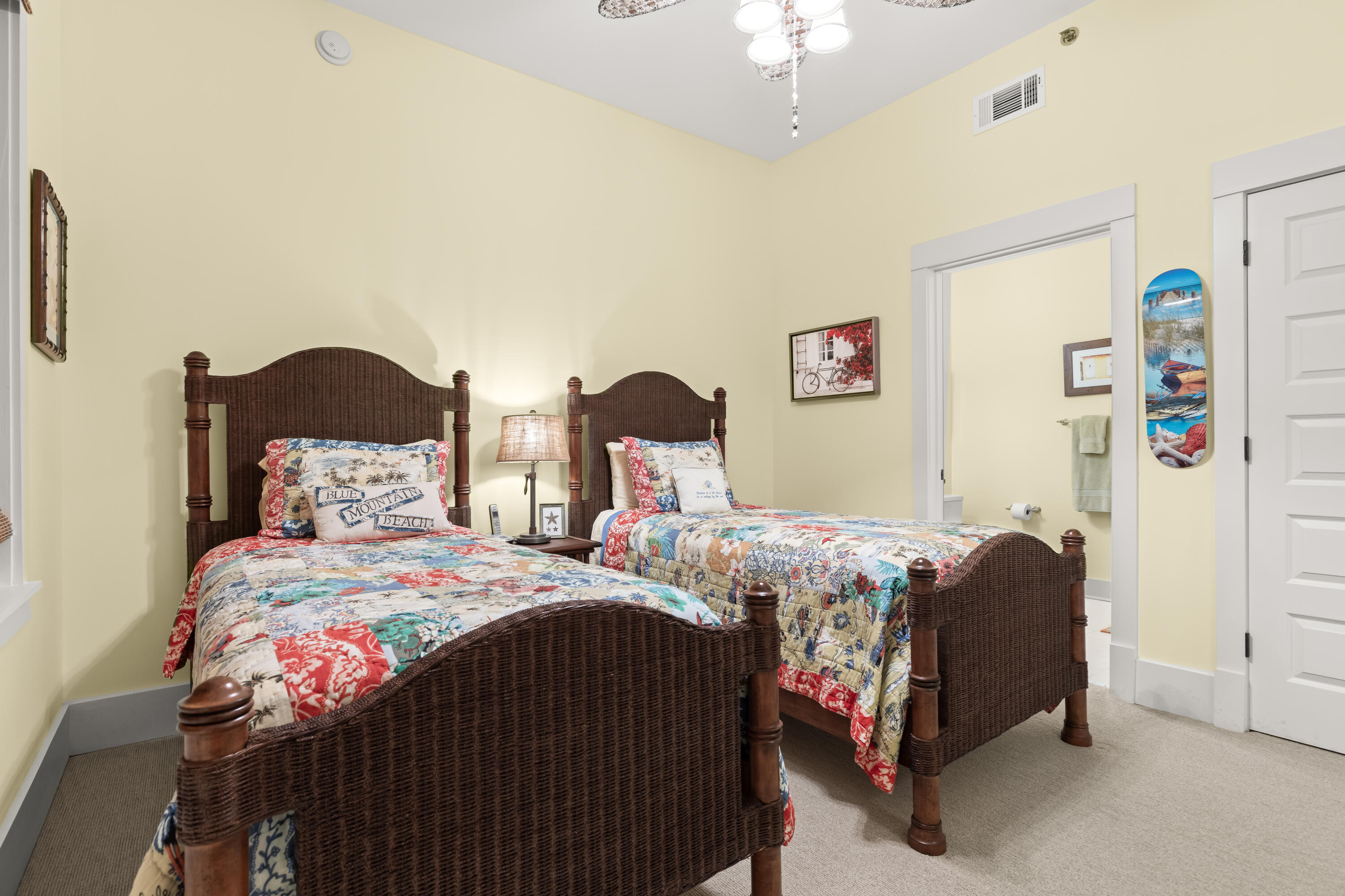 REDFISH VILLAGE - Residential
