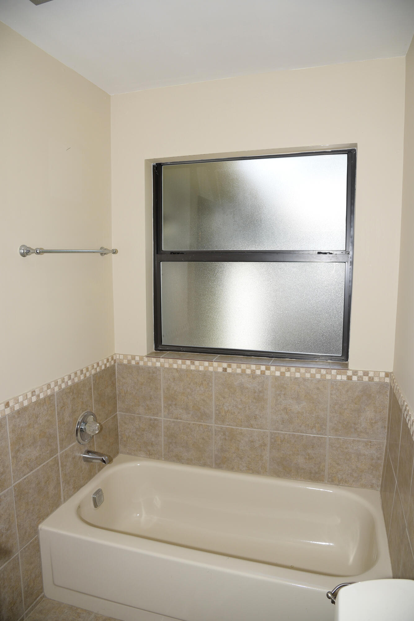 ST ANDREWS VILLAGE SOUTH 2 - Residential Lease