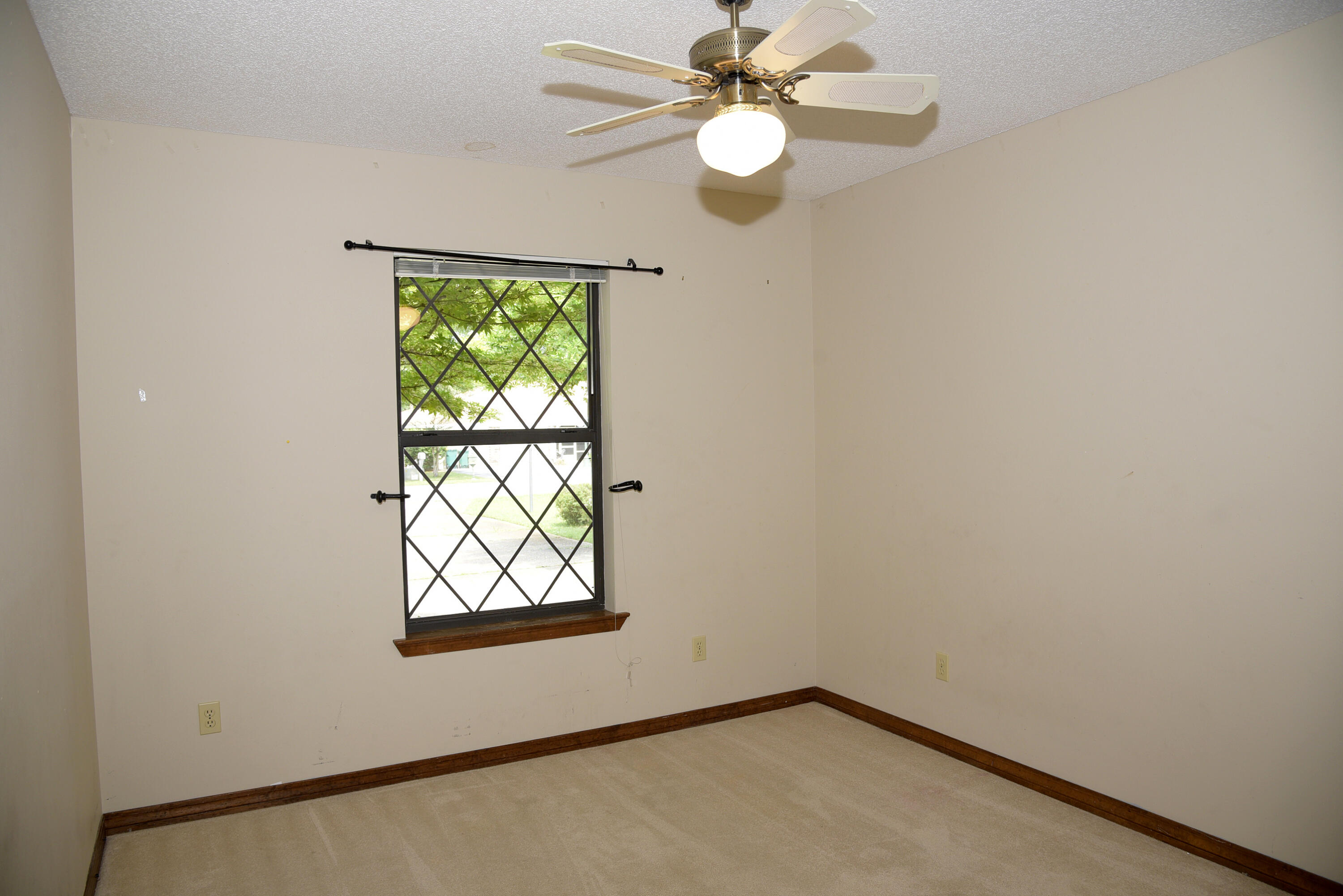 ST ANDREWS VILLAGE SOUTH 2 - Residential Lease