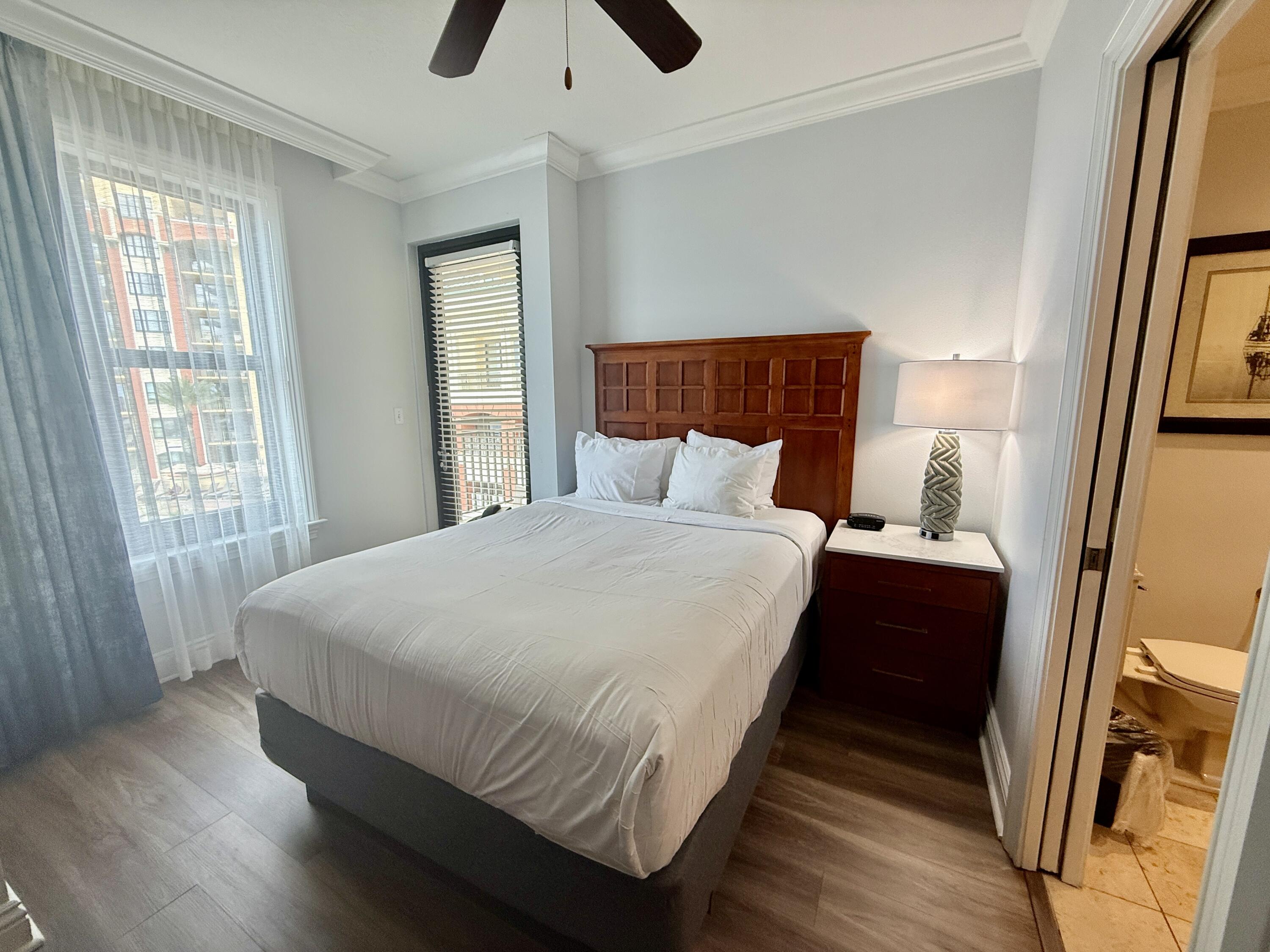 EMERALD GRANDE - Residential