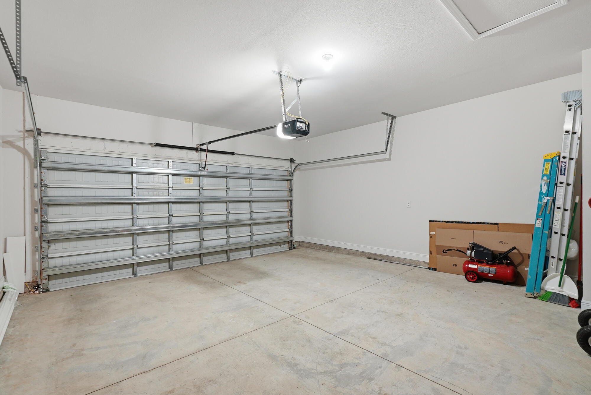 WINDSWEPT ESTATES - Residential