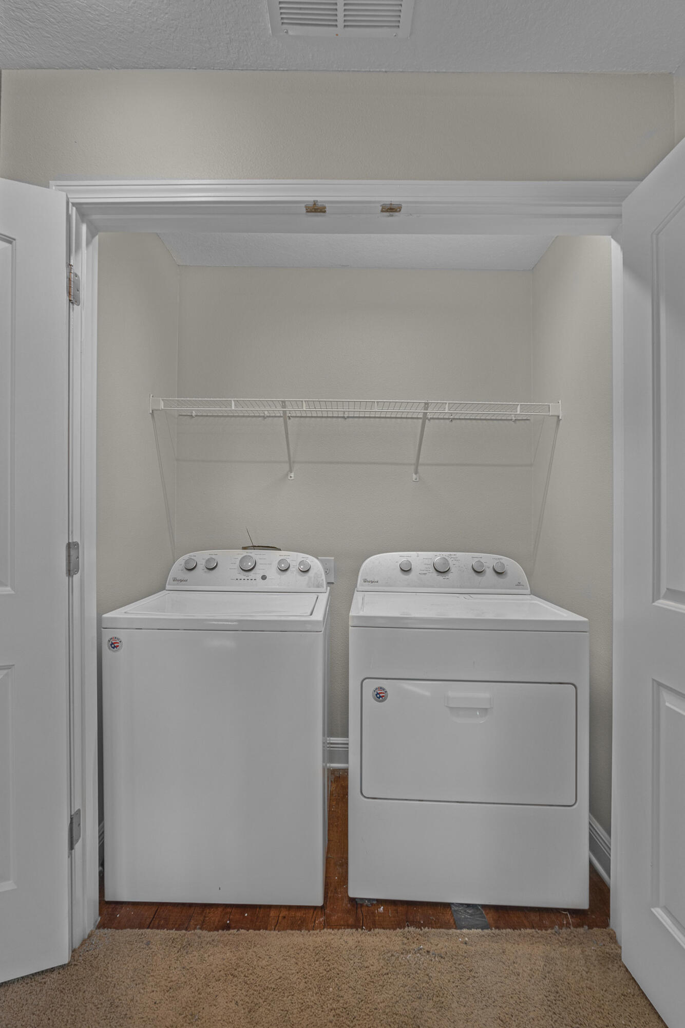 RESERVE POINTE - Residential