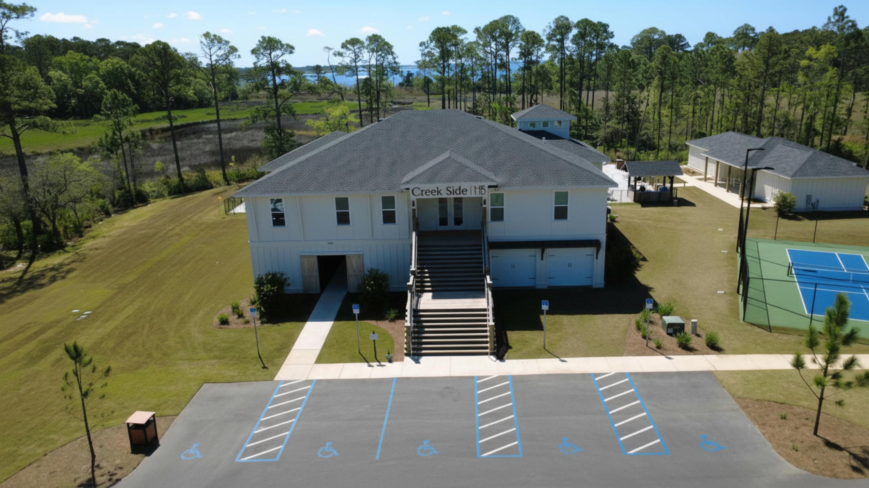 HAMMOCK BAY - STARBURST - Residential