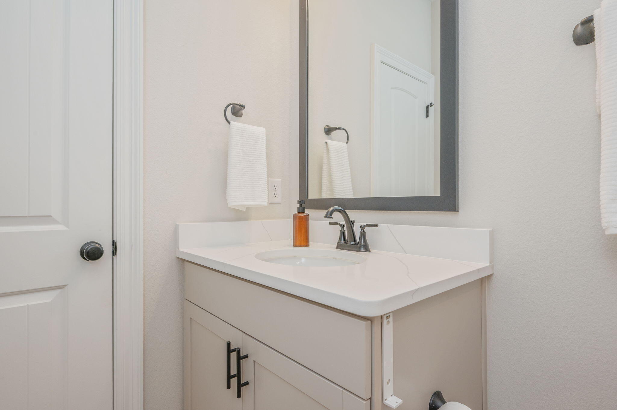 HAMMOCK BAY - STARBURST - Residential