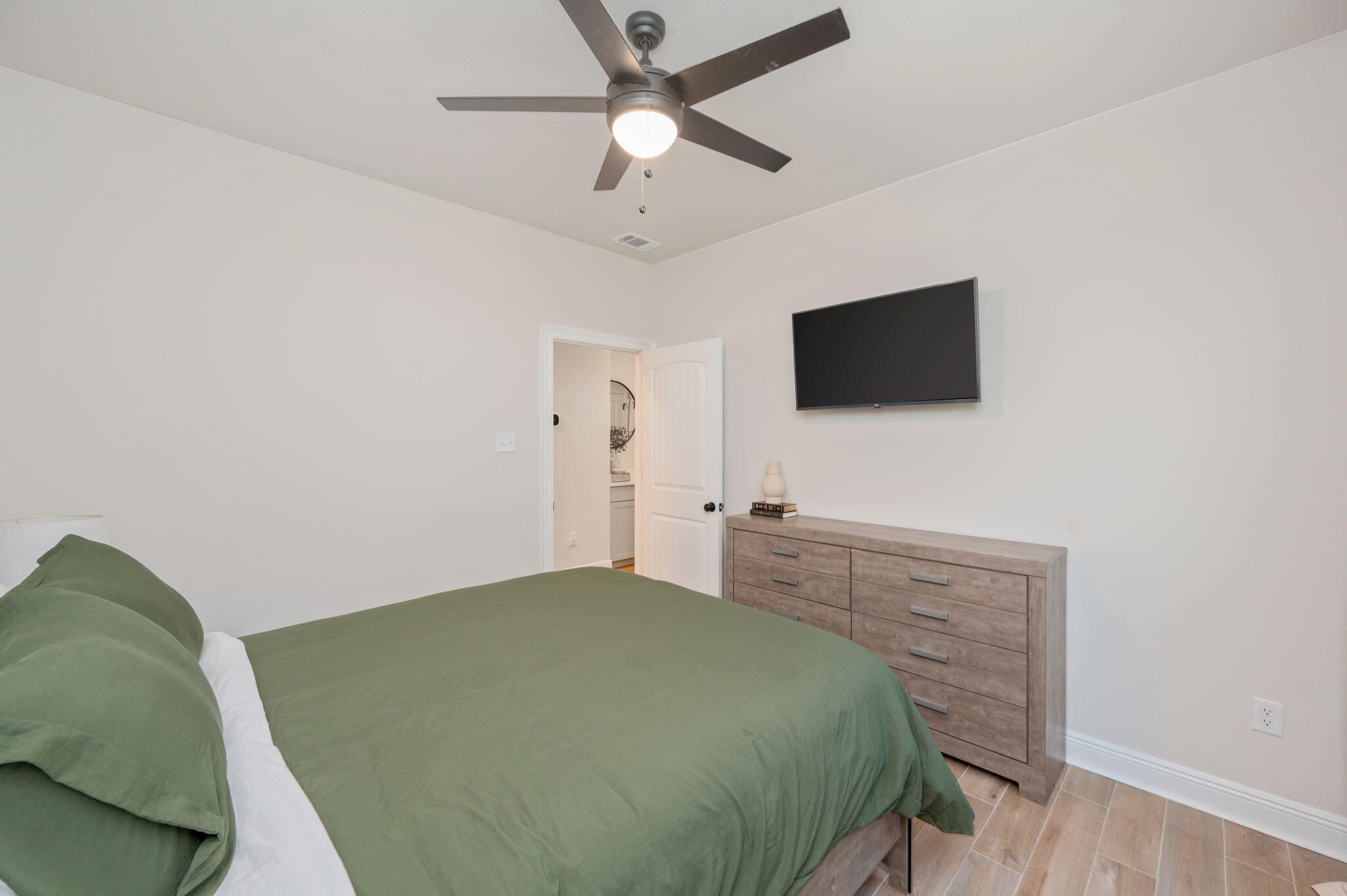 HAMMOCK BAY - STARBURST - Residential