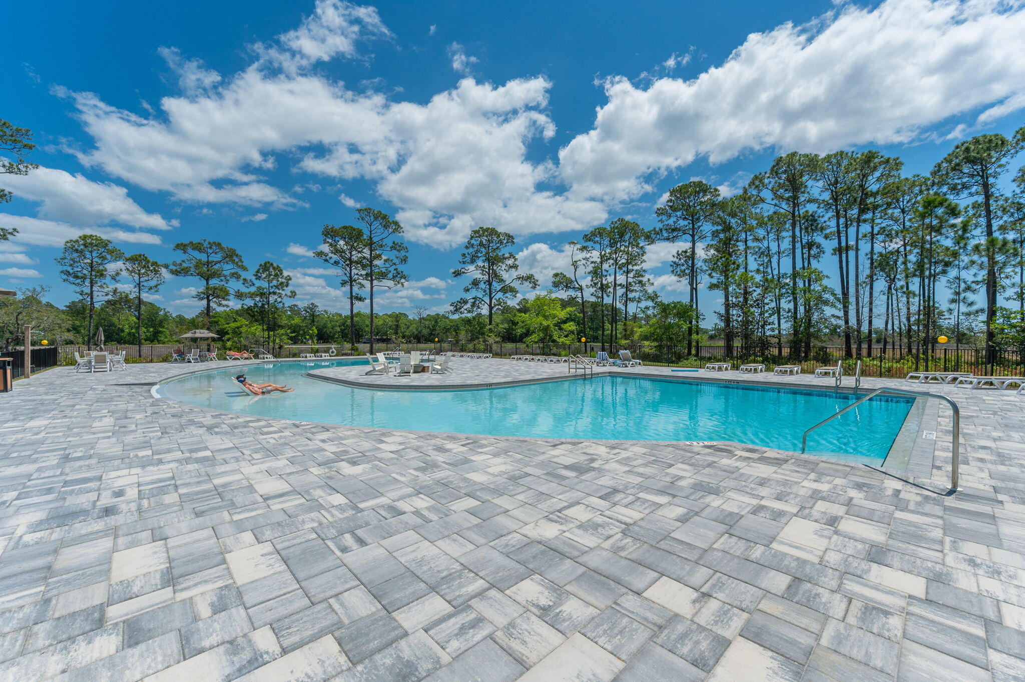 HAMMOCK BAY - STARBURST - Residential