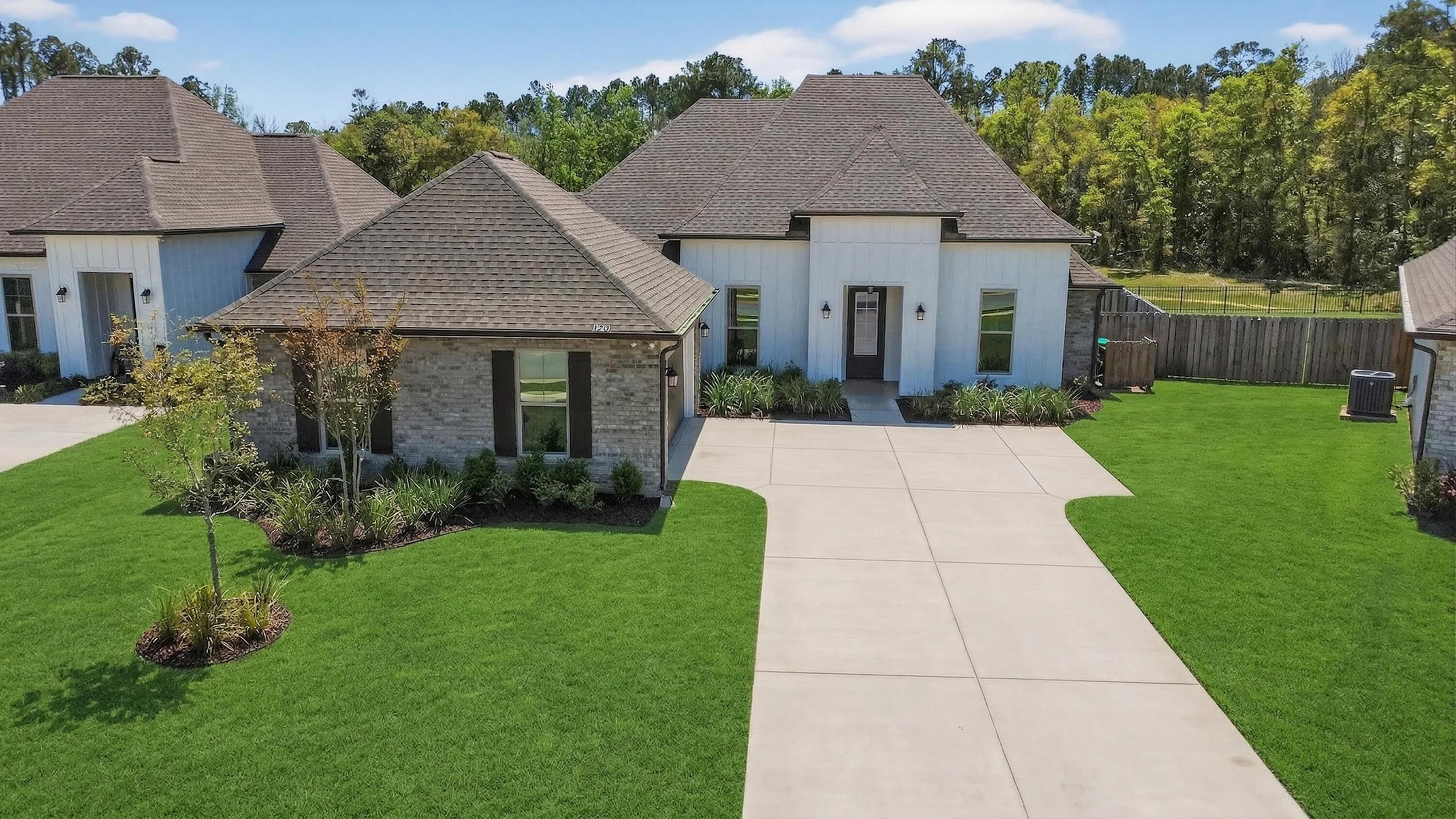 HAMMOCK BAY - STARBURST - Residential