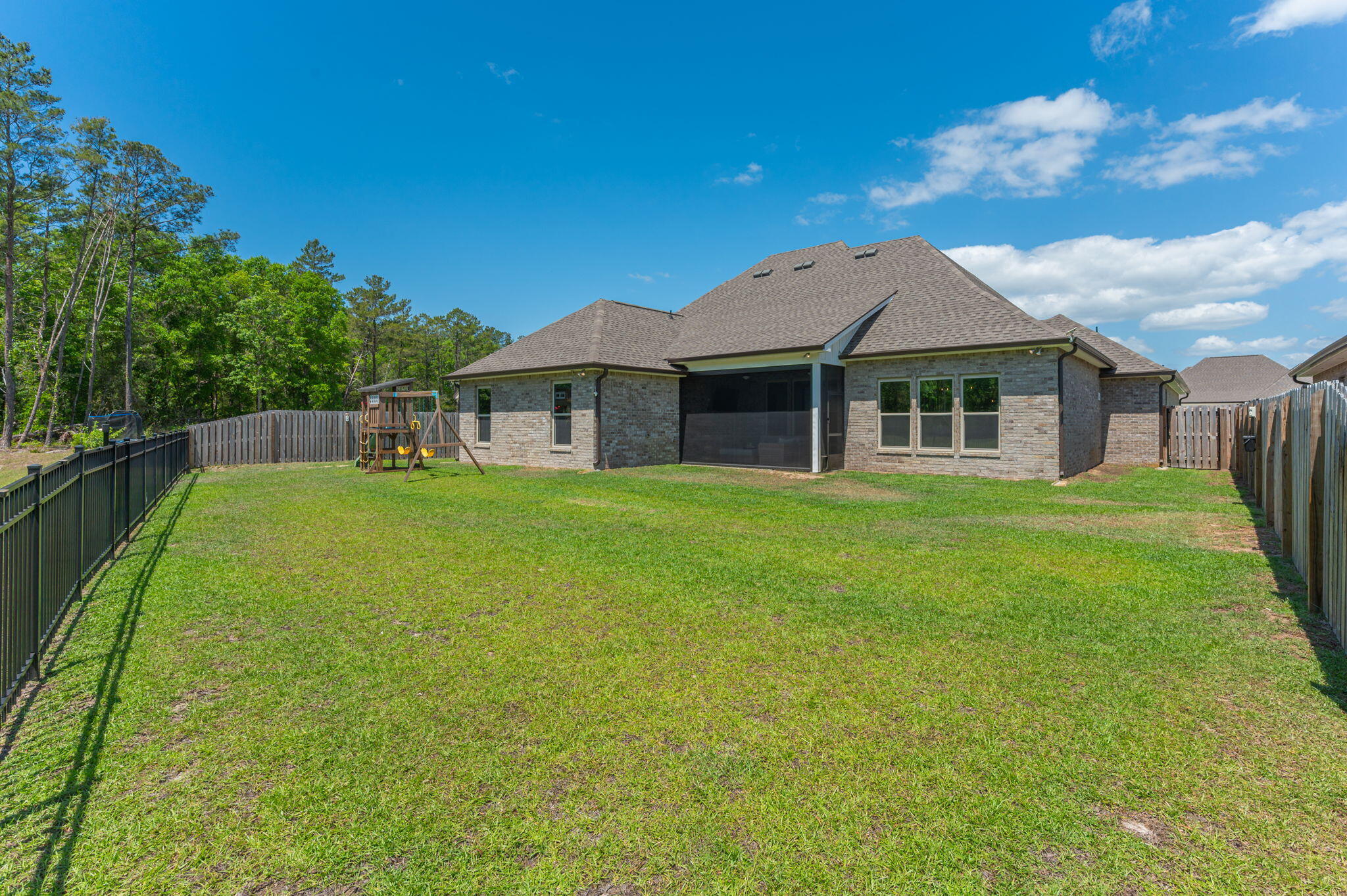 HAMMOCK BAY - STARBURST - Residential