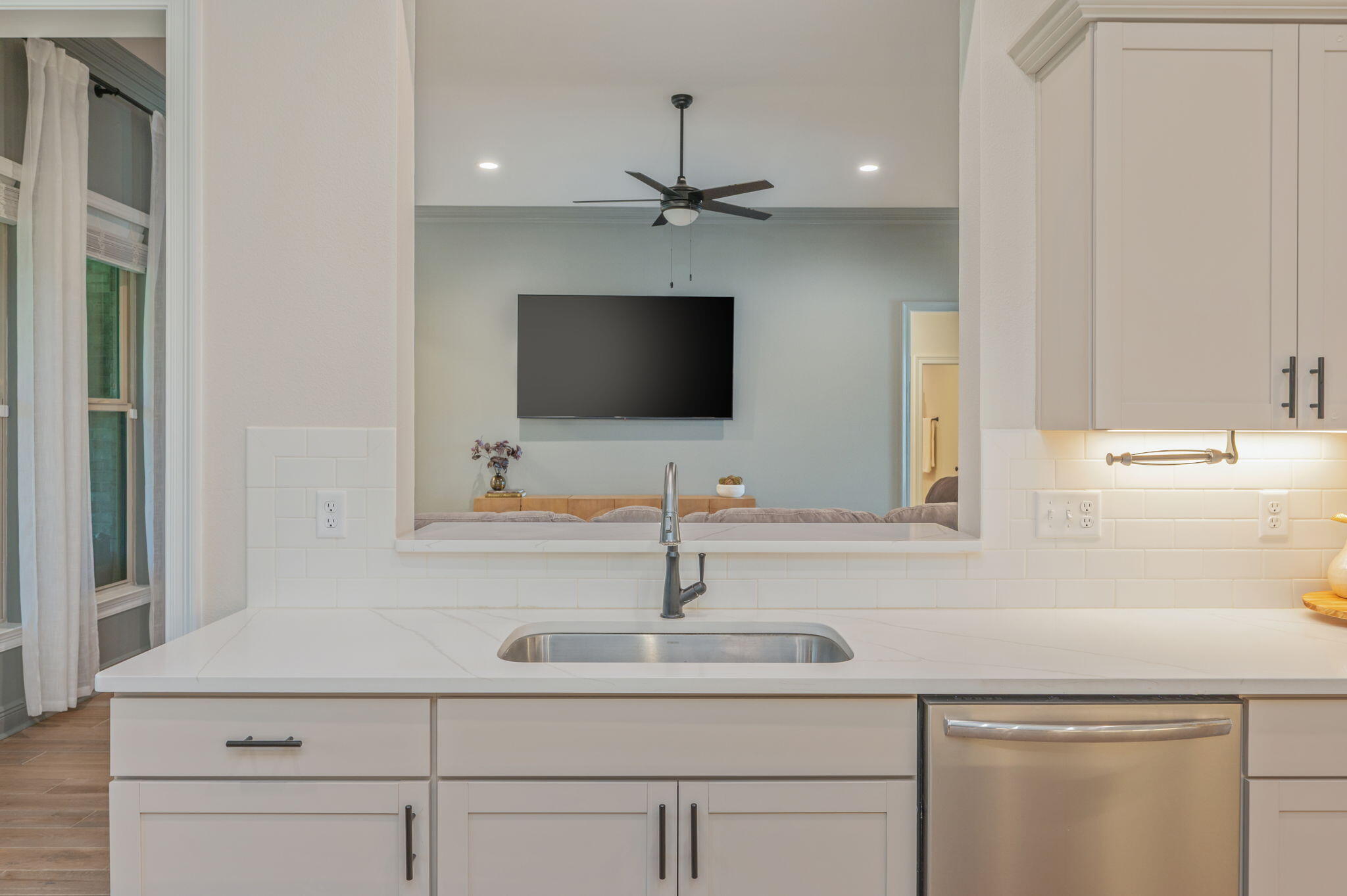 HAMMOCK BAY - STARBURST - Residential