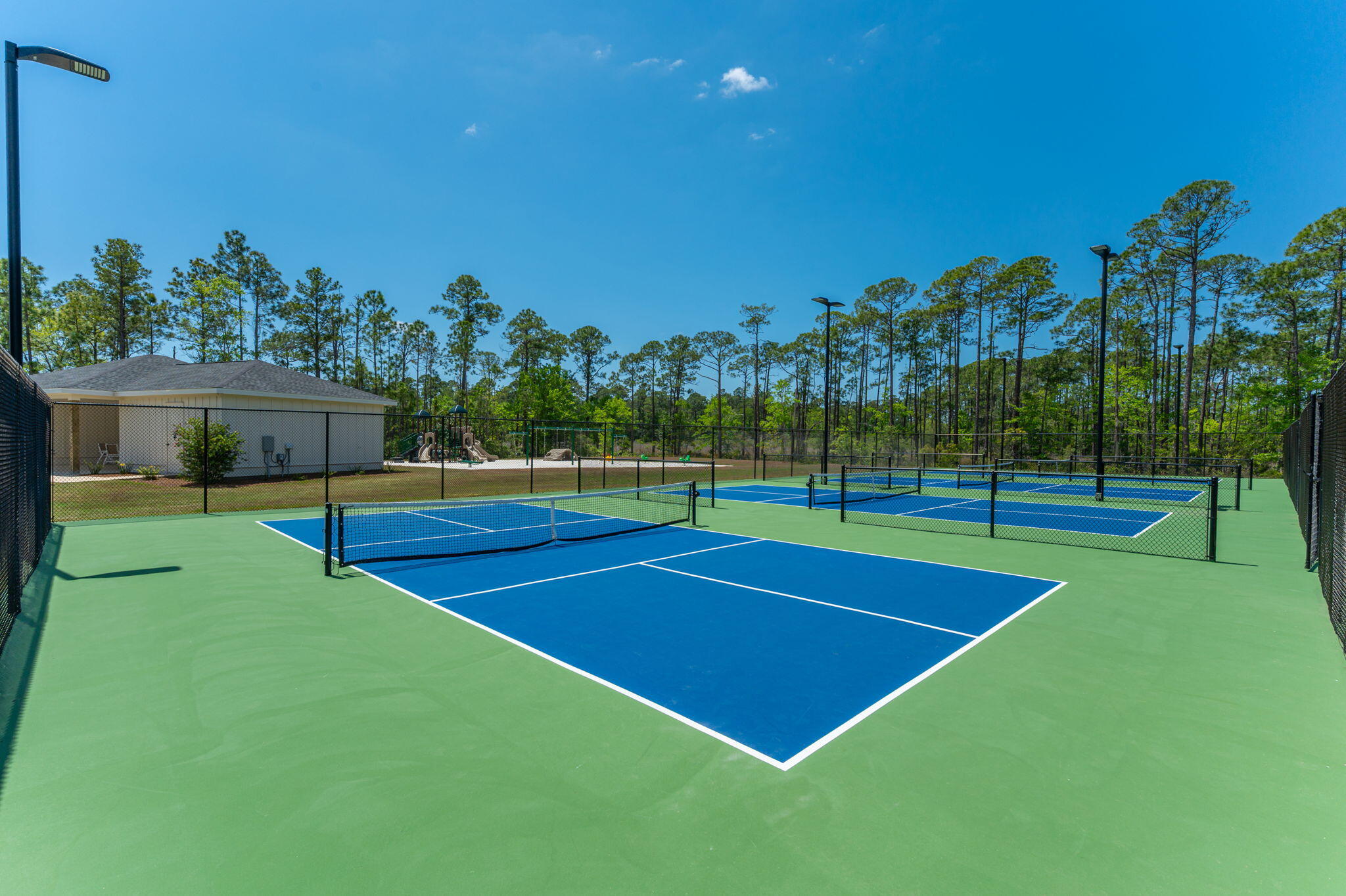 HAMMOCK BAY - STARBURST - Residential