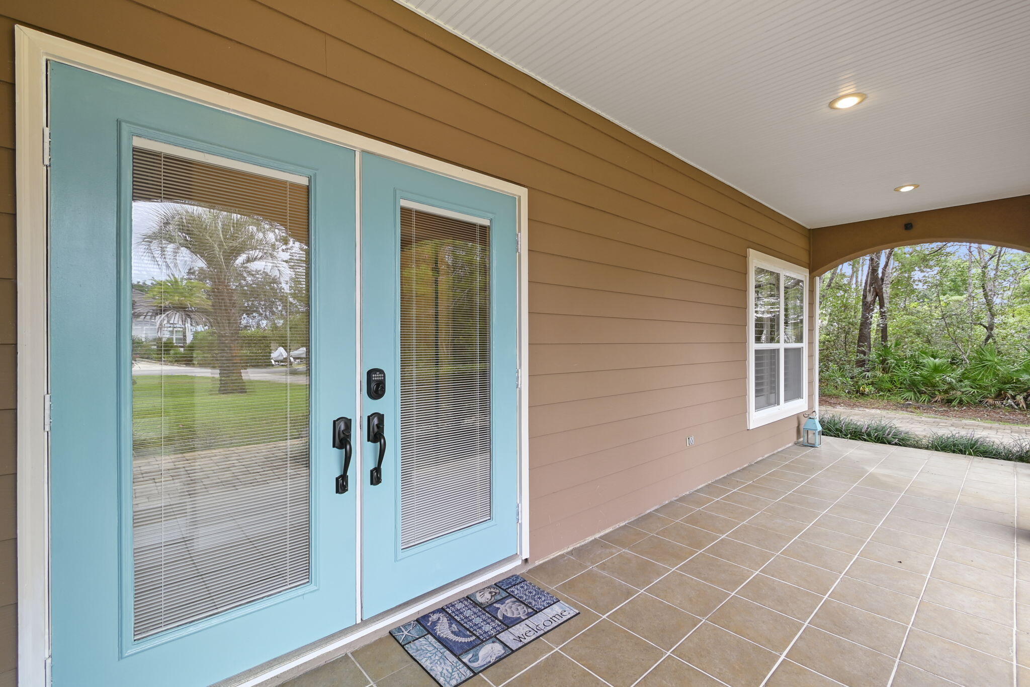543 Shelter Cove Drive