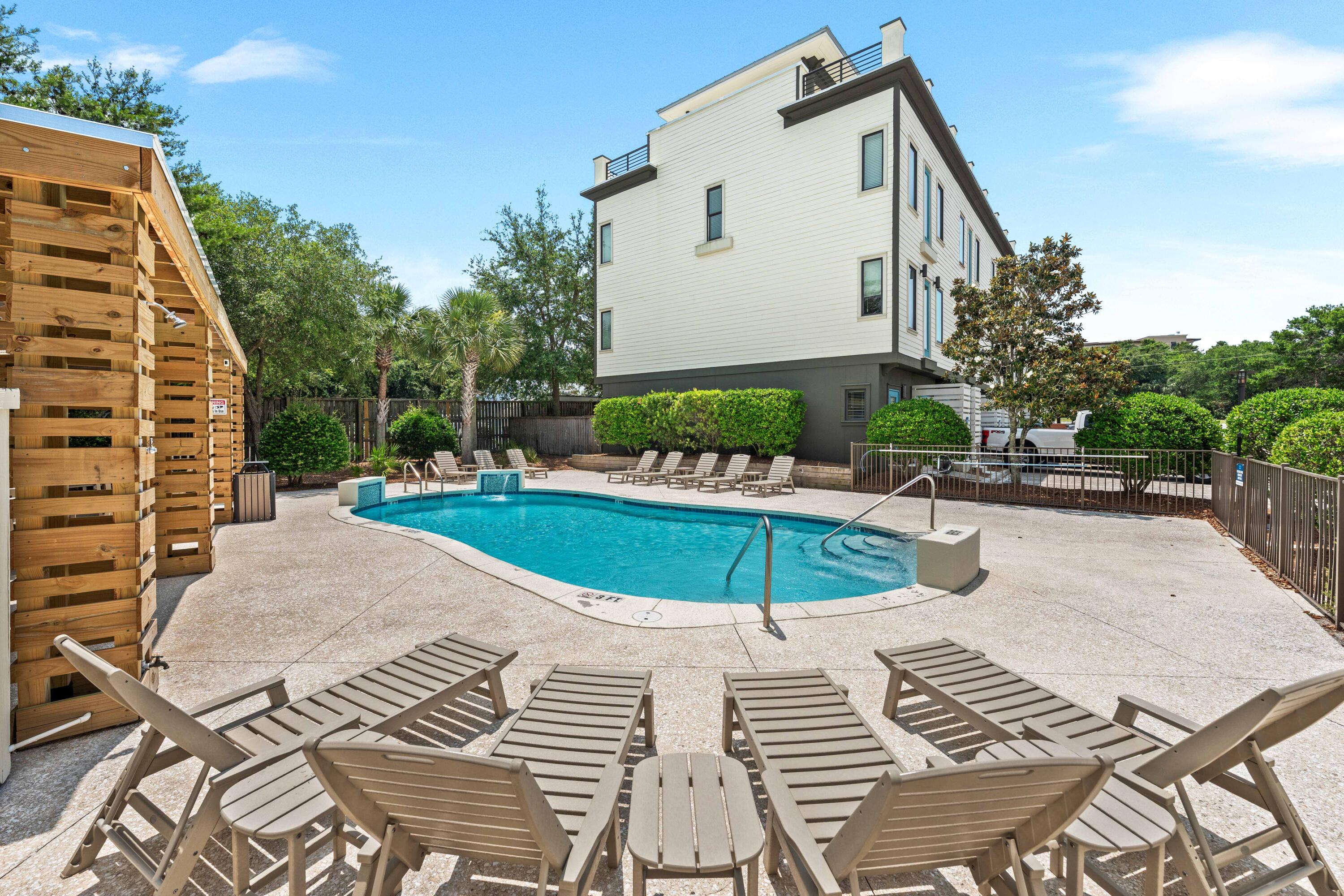 Thirty Blu - Residential