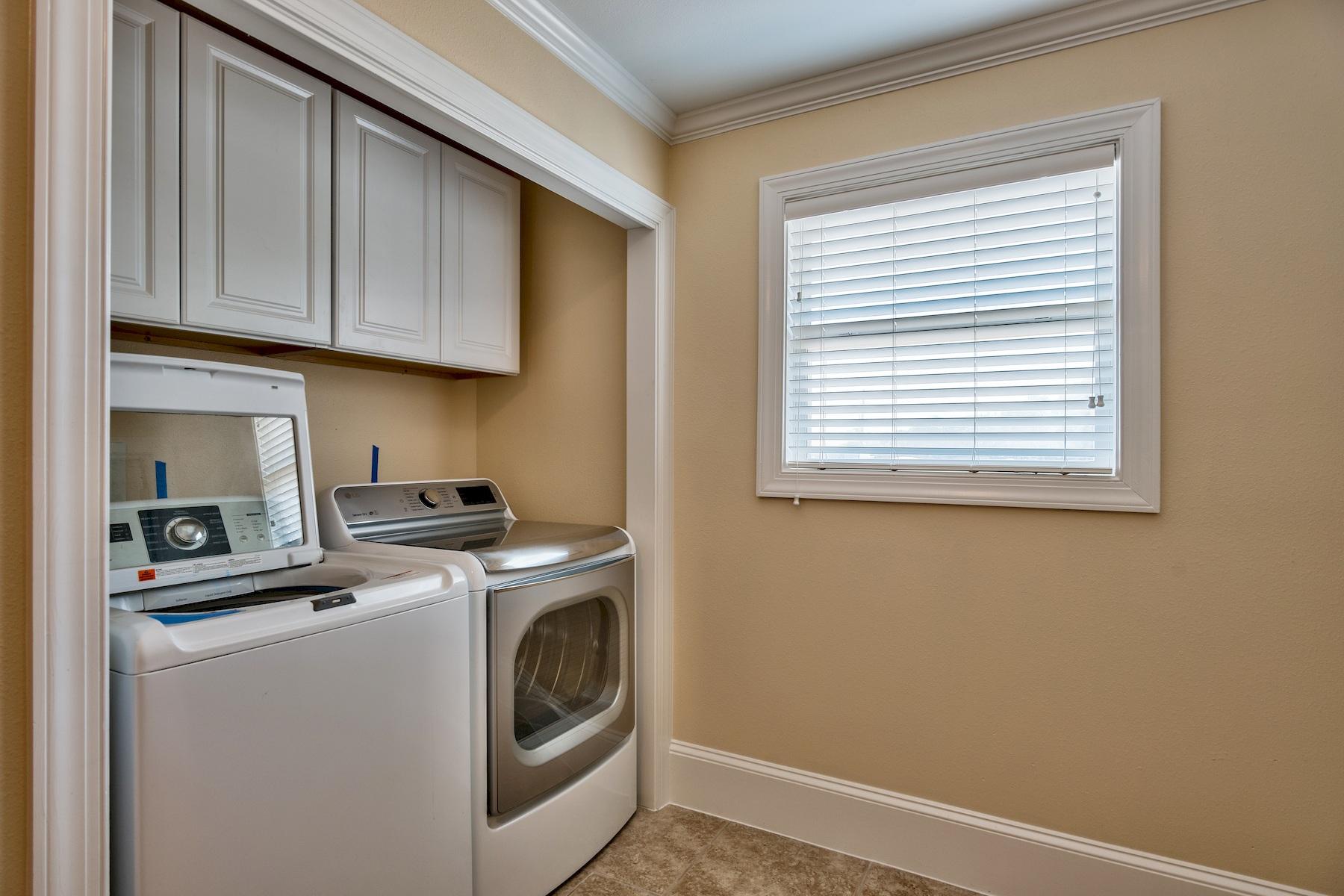 BLUE MOUNTAIN BEACH - Residential