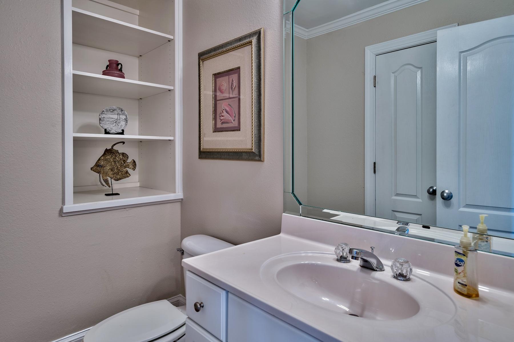 BLUE MOUNTAIN BEACH - Residential