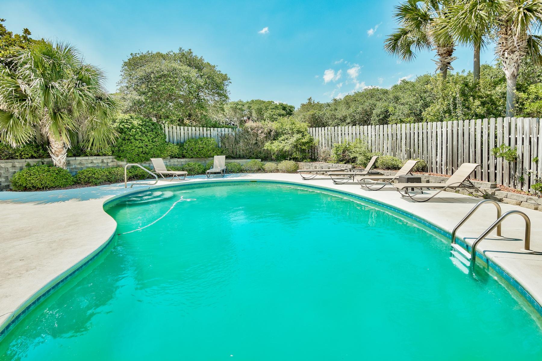 BLUE MOUNTAIN BEACH - Residential