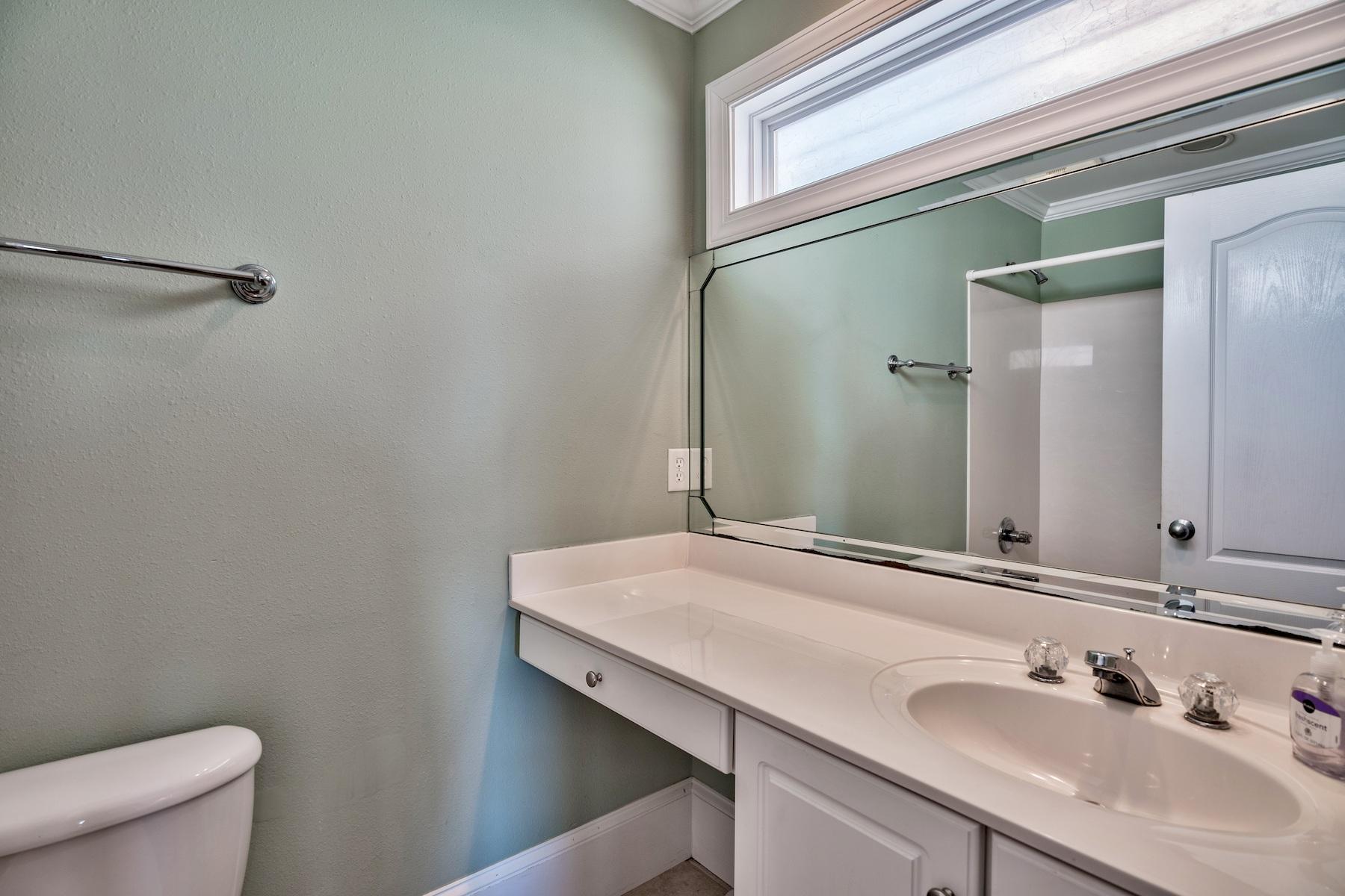 BLUE MOUNTAIN BEACH - Residential