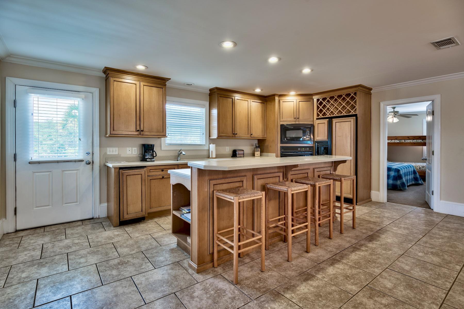 BLUE MOUNTAIN BEACH - Residential