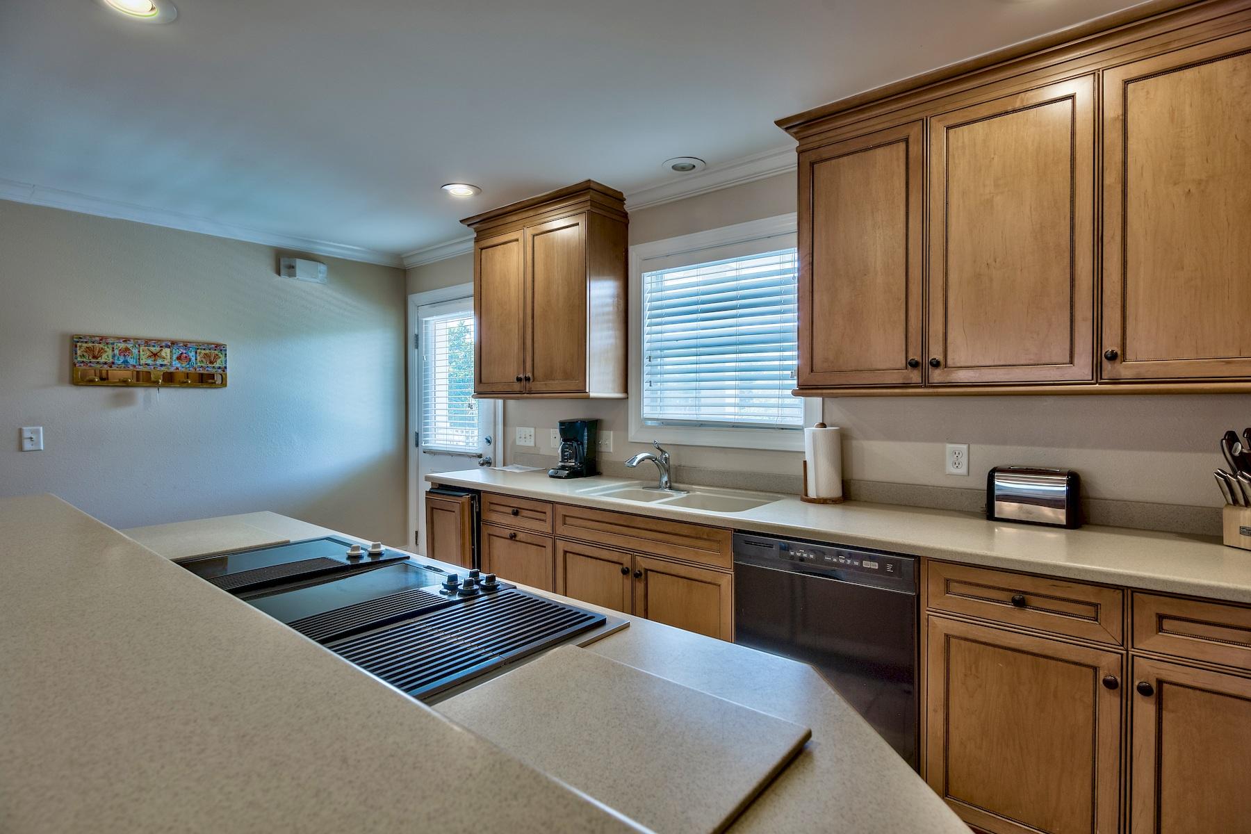 BLUE MOUNTAIN BEACH - Residential