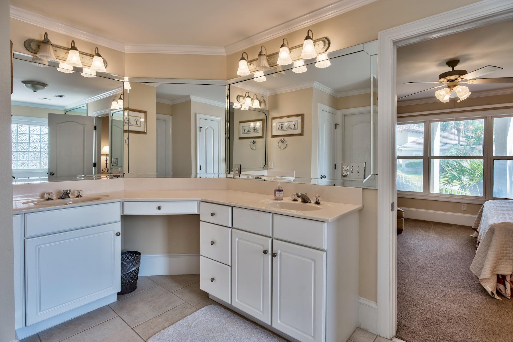 BLUE MOUNTAIN BEACH - Residential