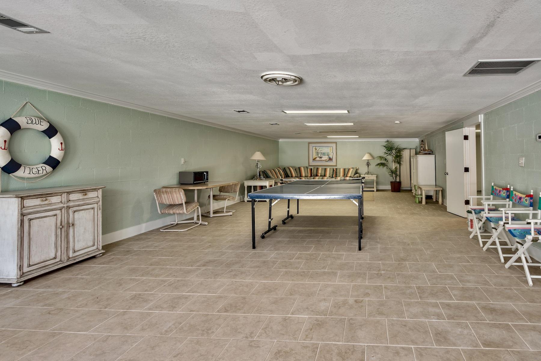 BLUE MOUNTAIN BEACH - Residential